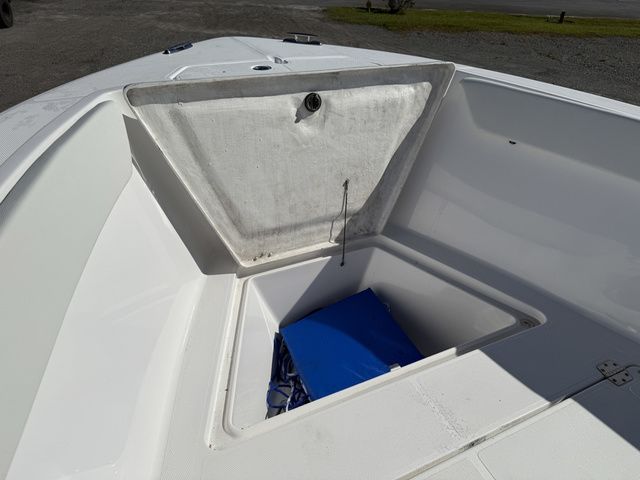 2023 Clearwater 2300 Center Console - 16