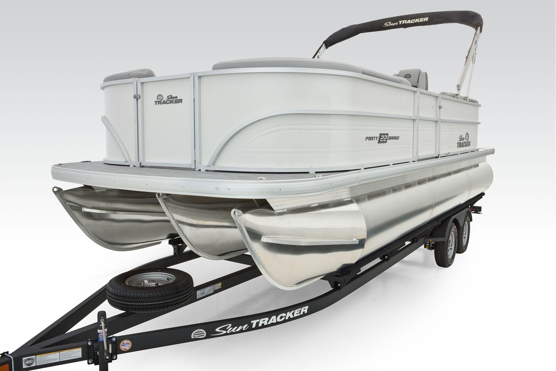 2026 Sun Tracker Party Barge 22 XP3 - 38