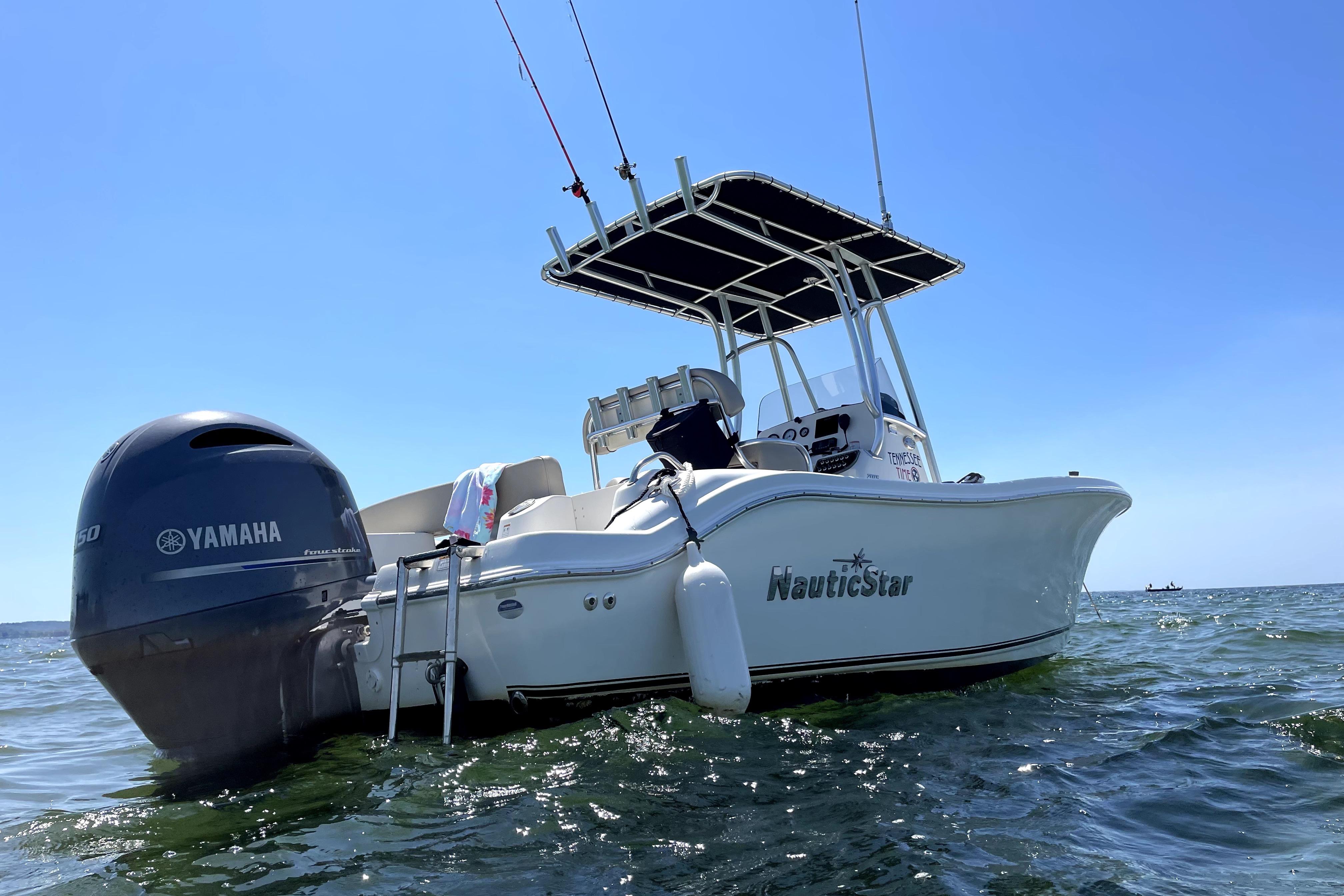 2017 NauticStar 20 XS