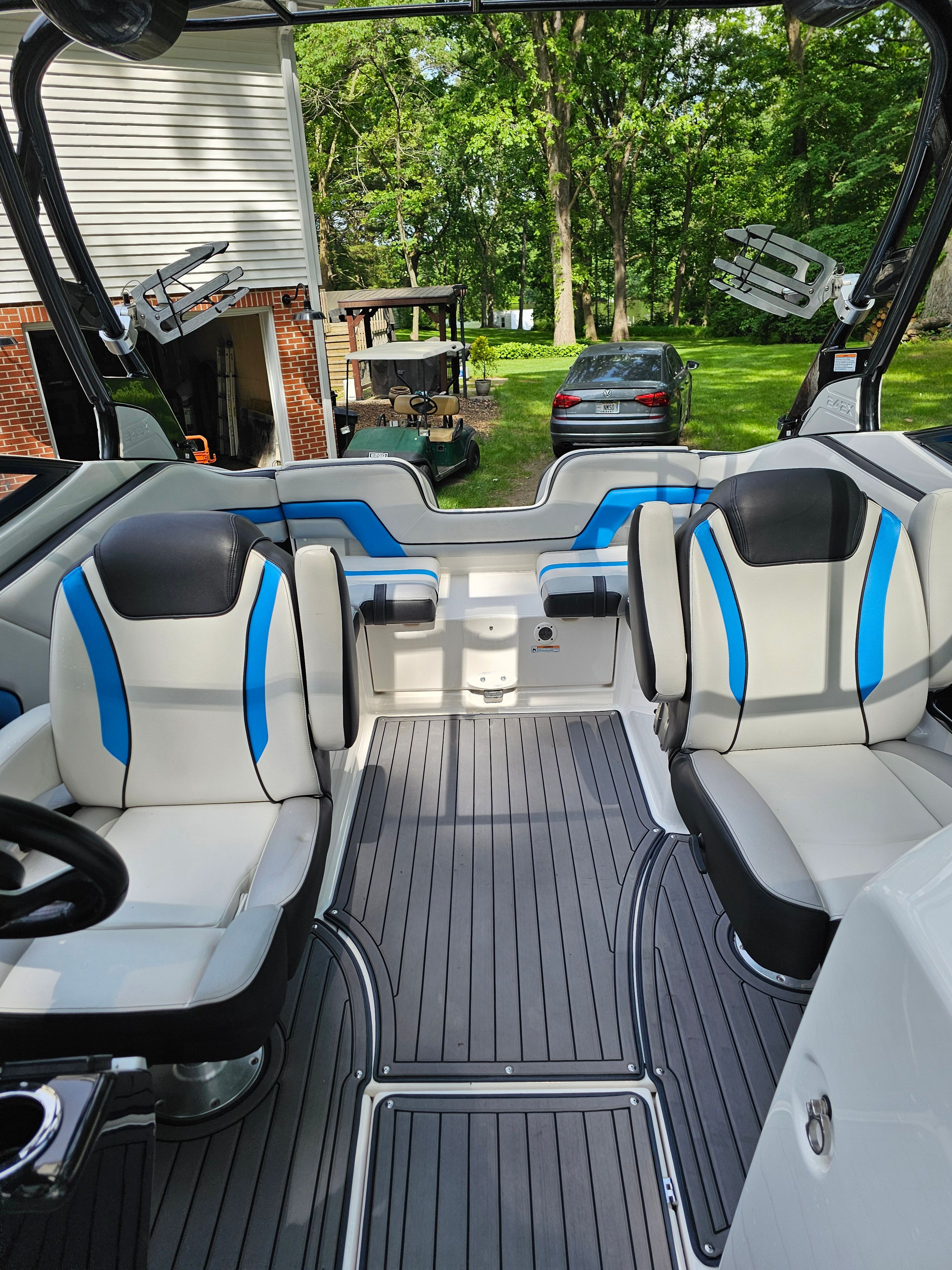2017 Yamaha Boats 242X E-Series - 10