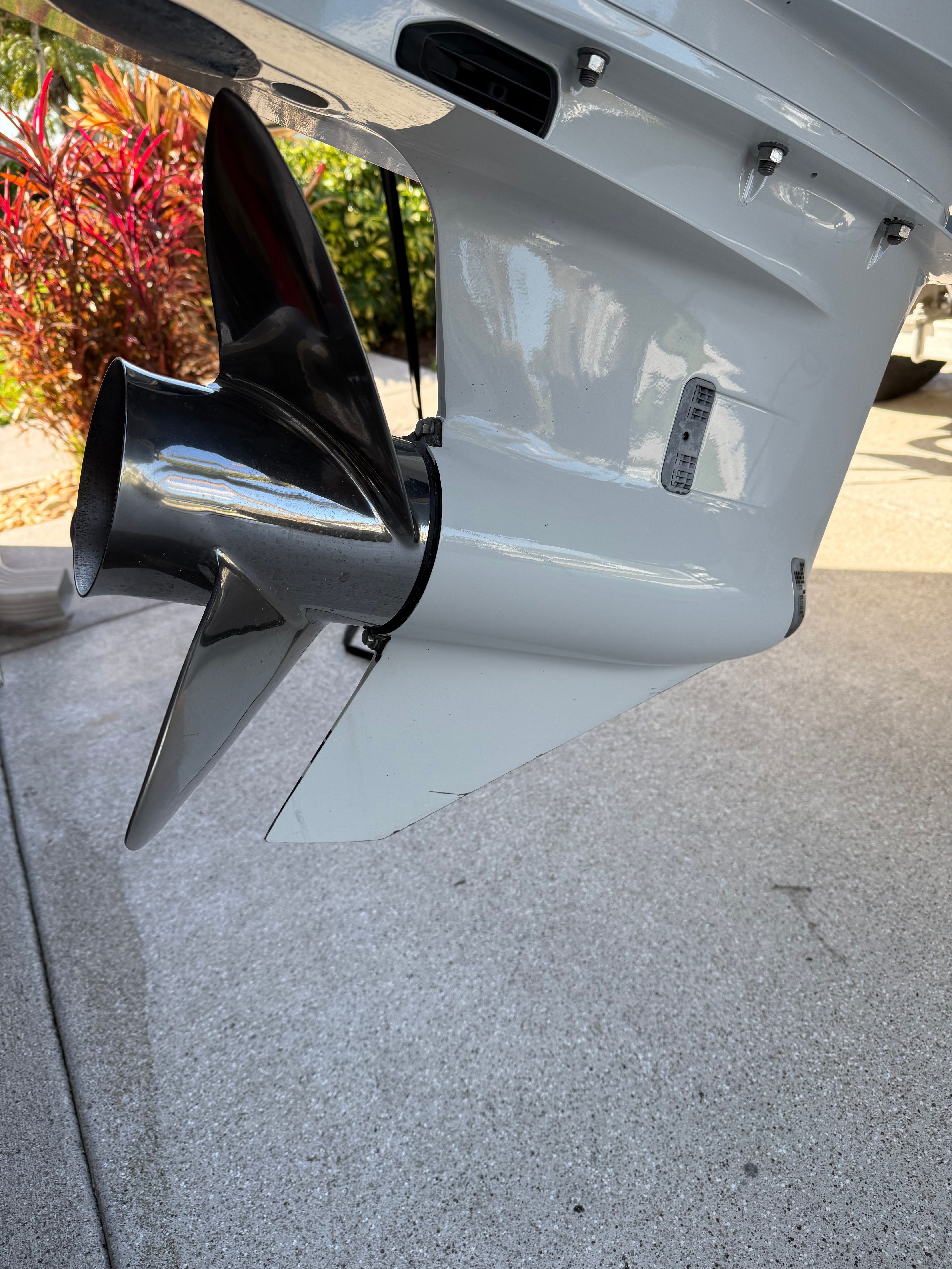 2022 Cobia 240 Dual Console - 30