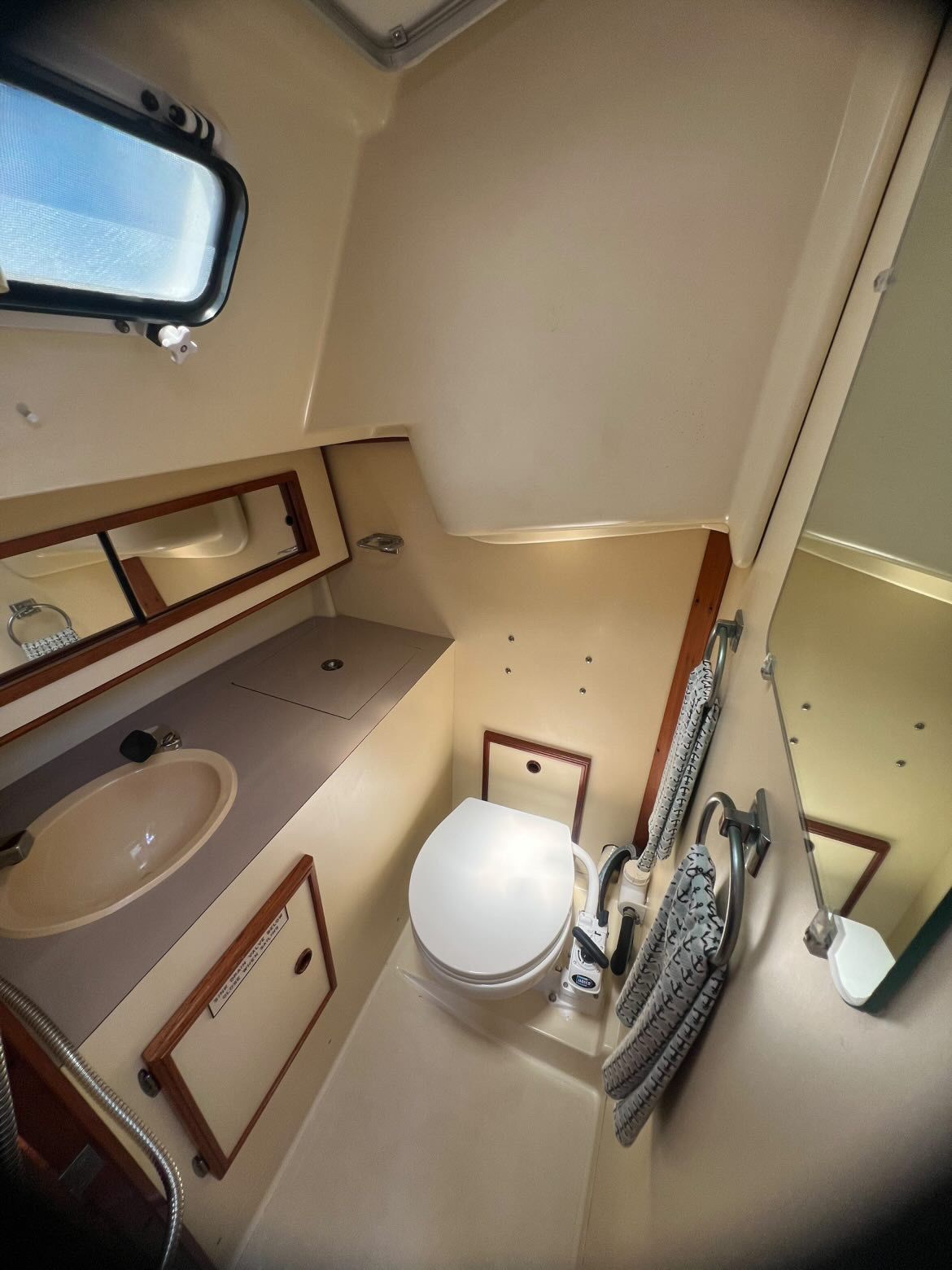 Bathroom in a 1988 Pearson 28 yacht.