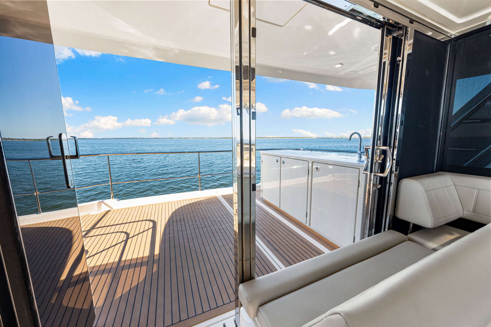 2022 Aquila 54 Yacht - Image 64