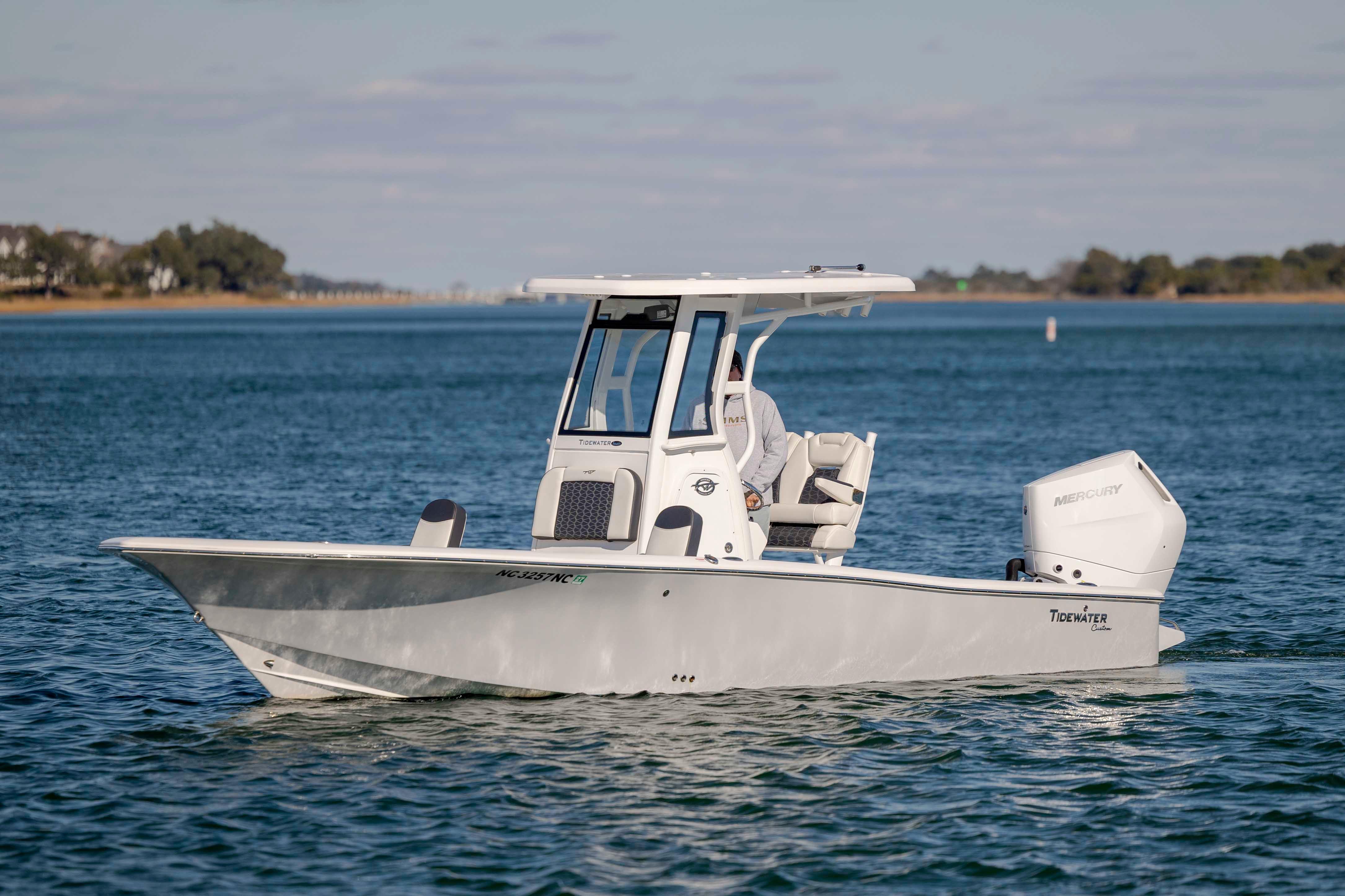 2024 Tidewater 2500 Carolina Bay