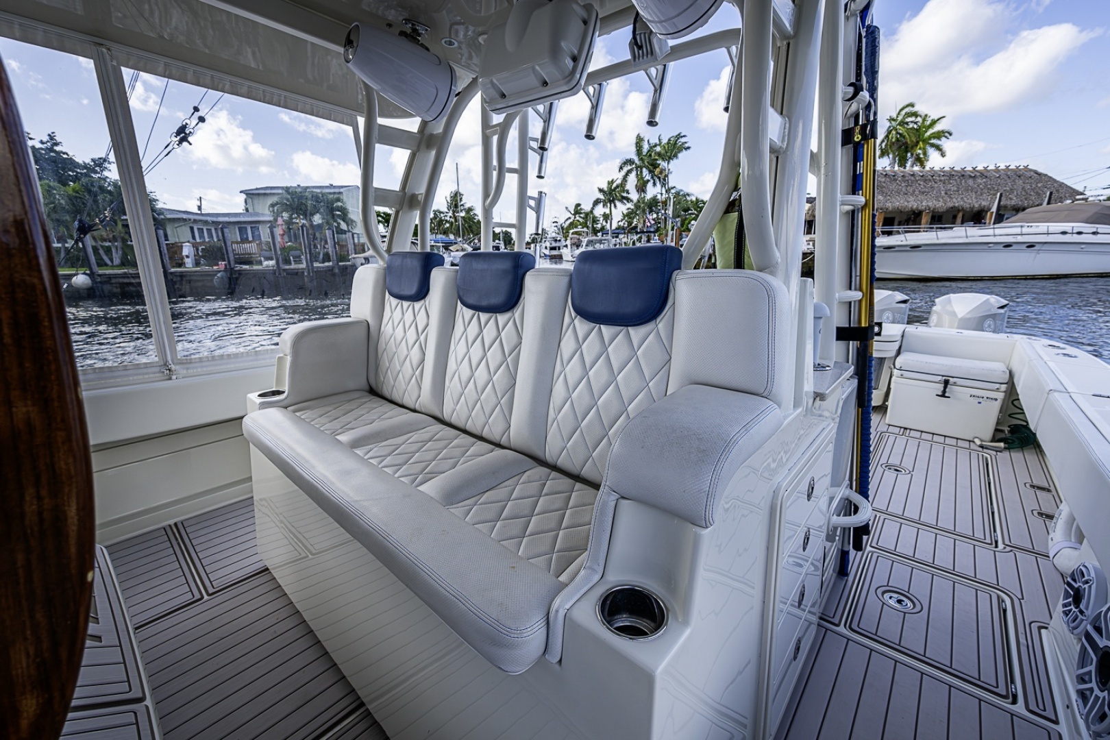 2016 HCB 53 Suenos - Image 39
