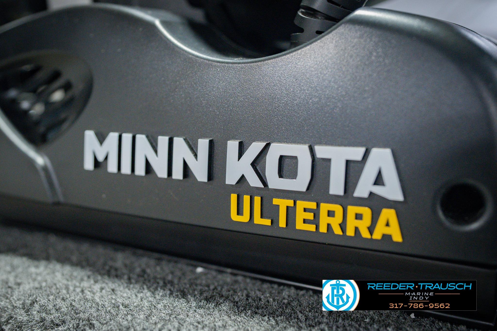 Minn Kota Ulterra motor on 2026 Lund 1775 Impact XS boat, Reeder Trausch Marine.