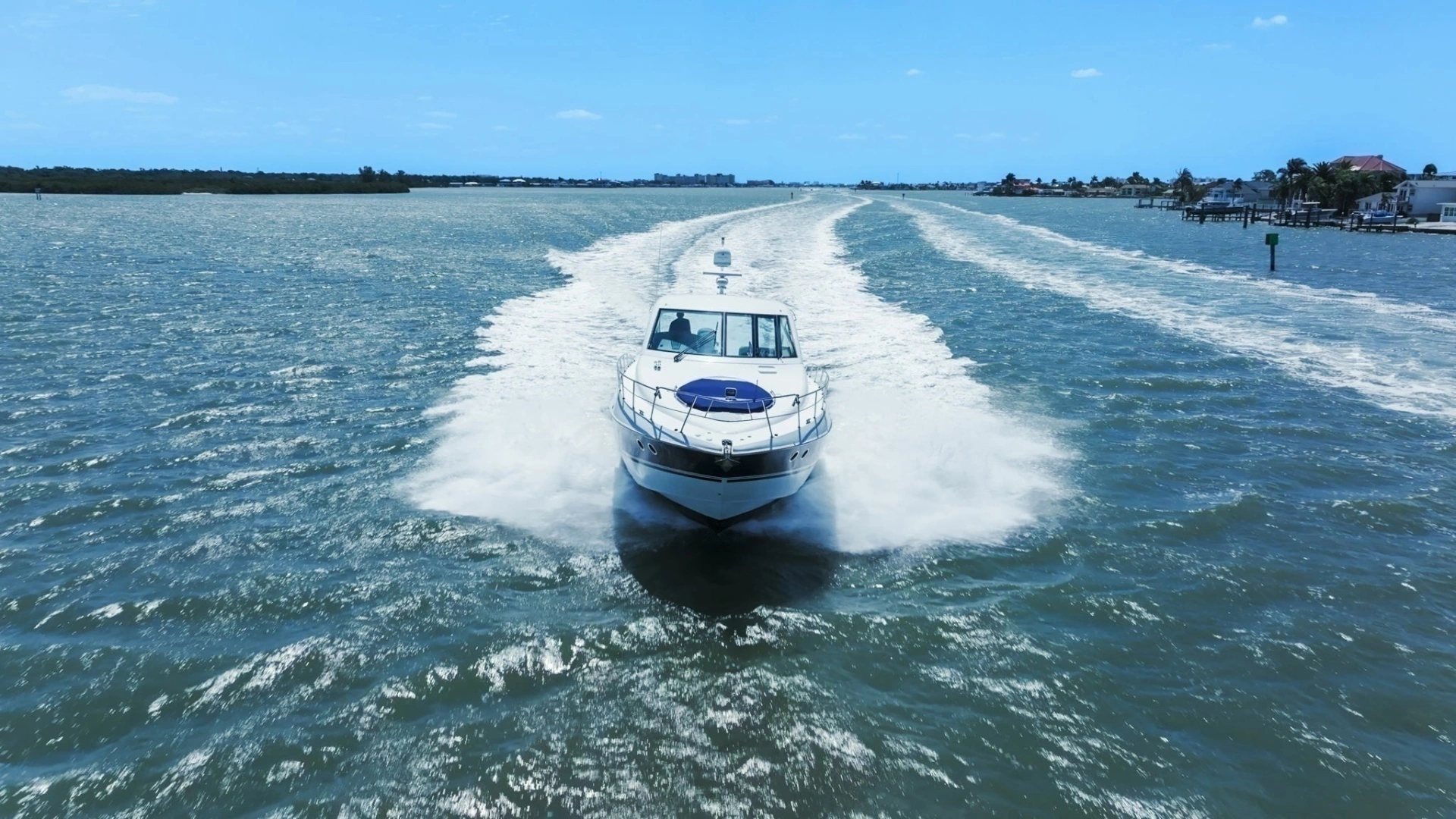 2012 Cruisers Yachts 540 Coupe - Image 56