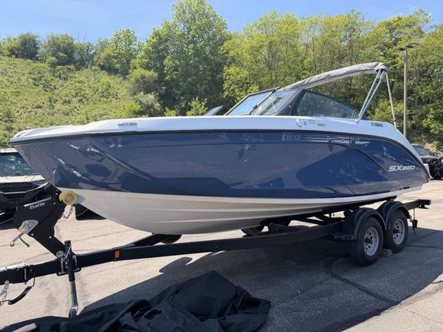 2026 Yamaha Boats SX220 - 3