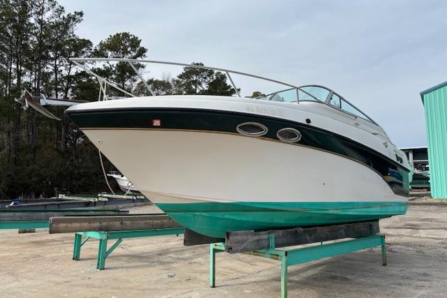 2001 Crownline 242 CR
