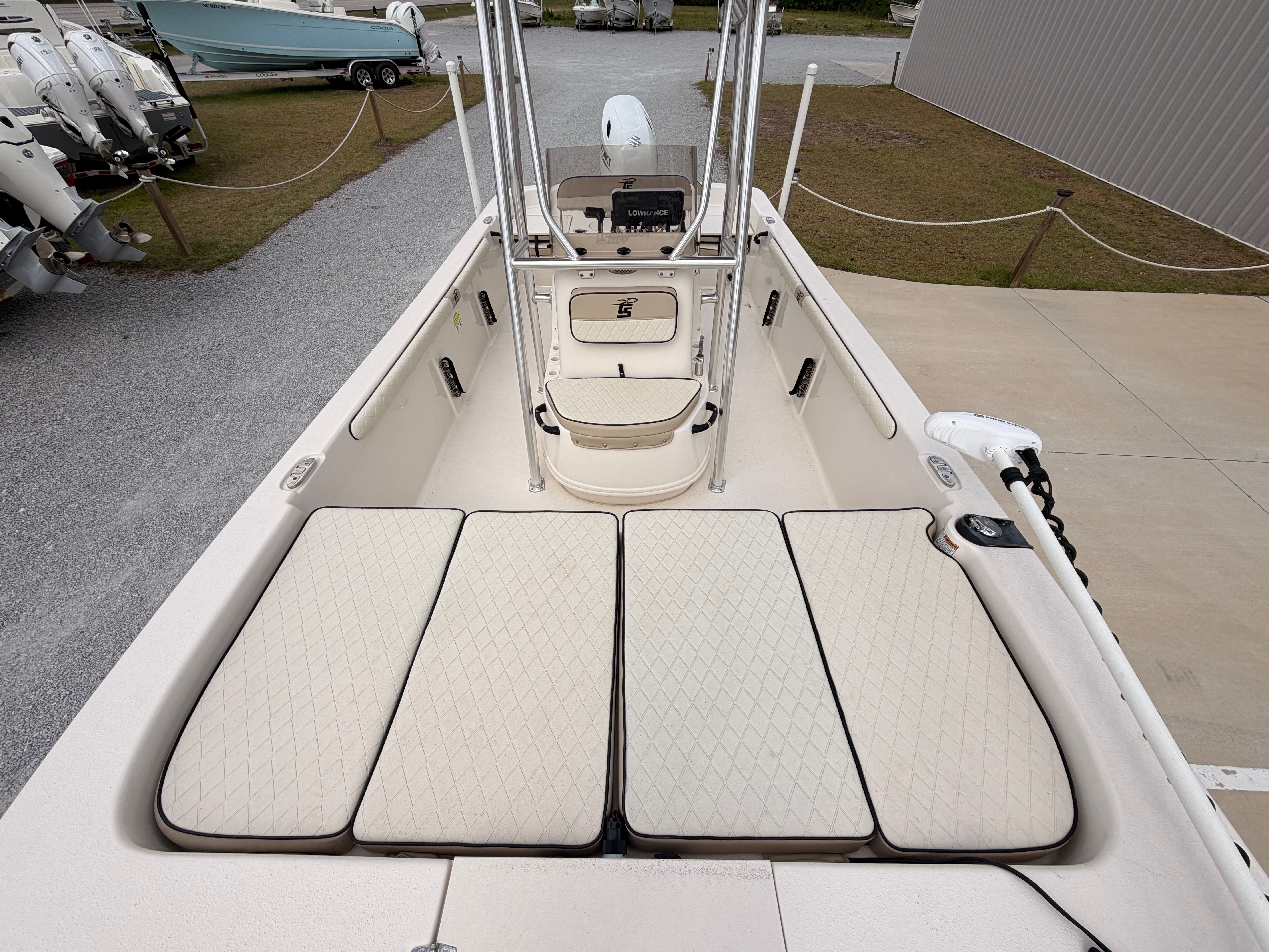 2024 Carolina Skiff 19LS - 11
