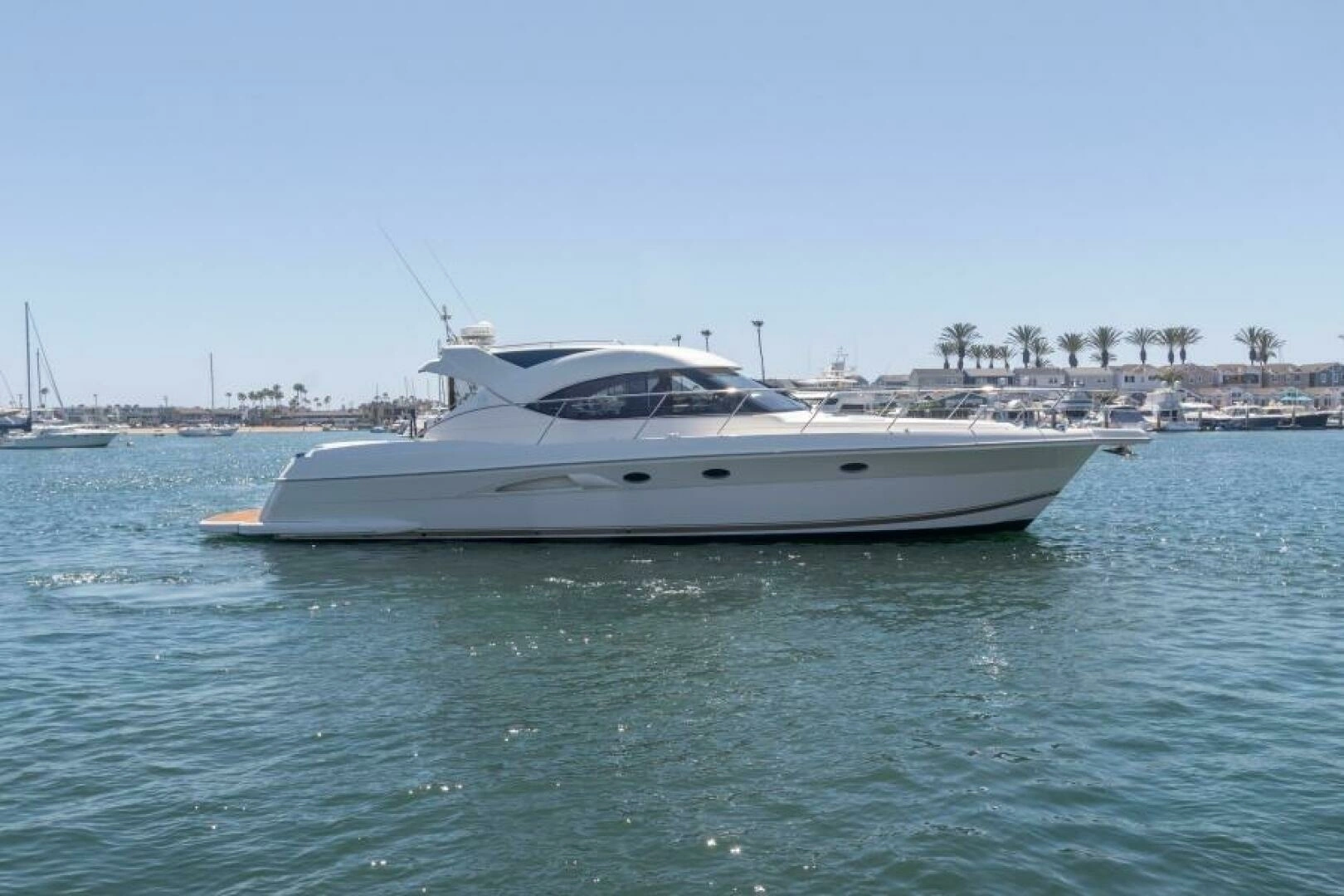 2012 Riviera 50 Sport Yacht - Image 33