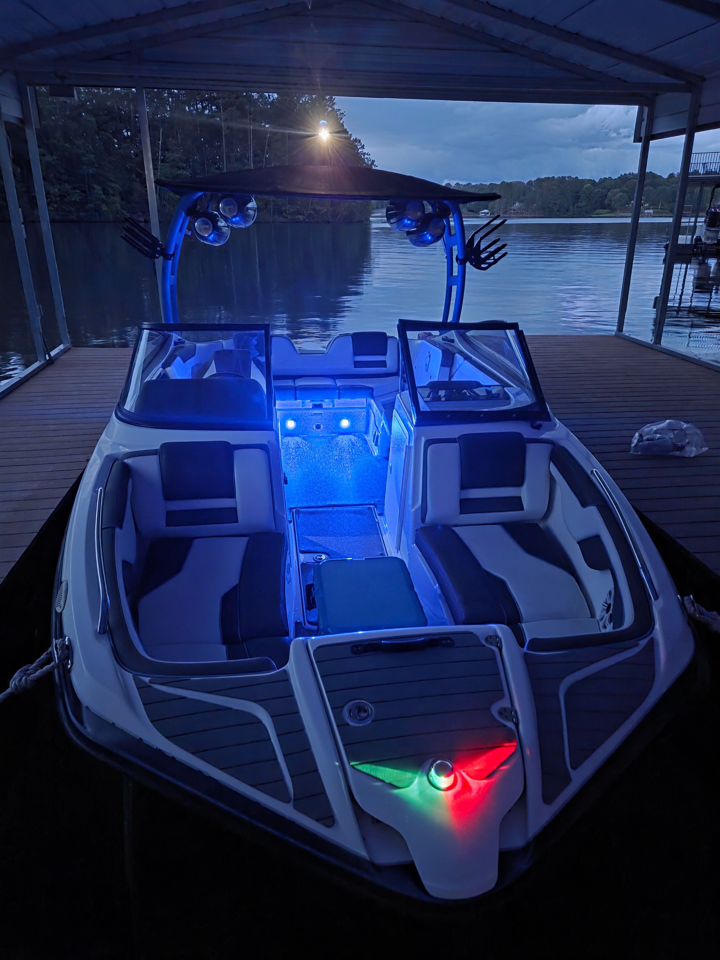 2020 Yamaha Boats AR210 - 3
