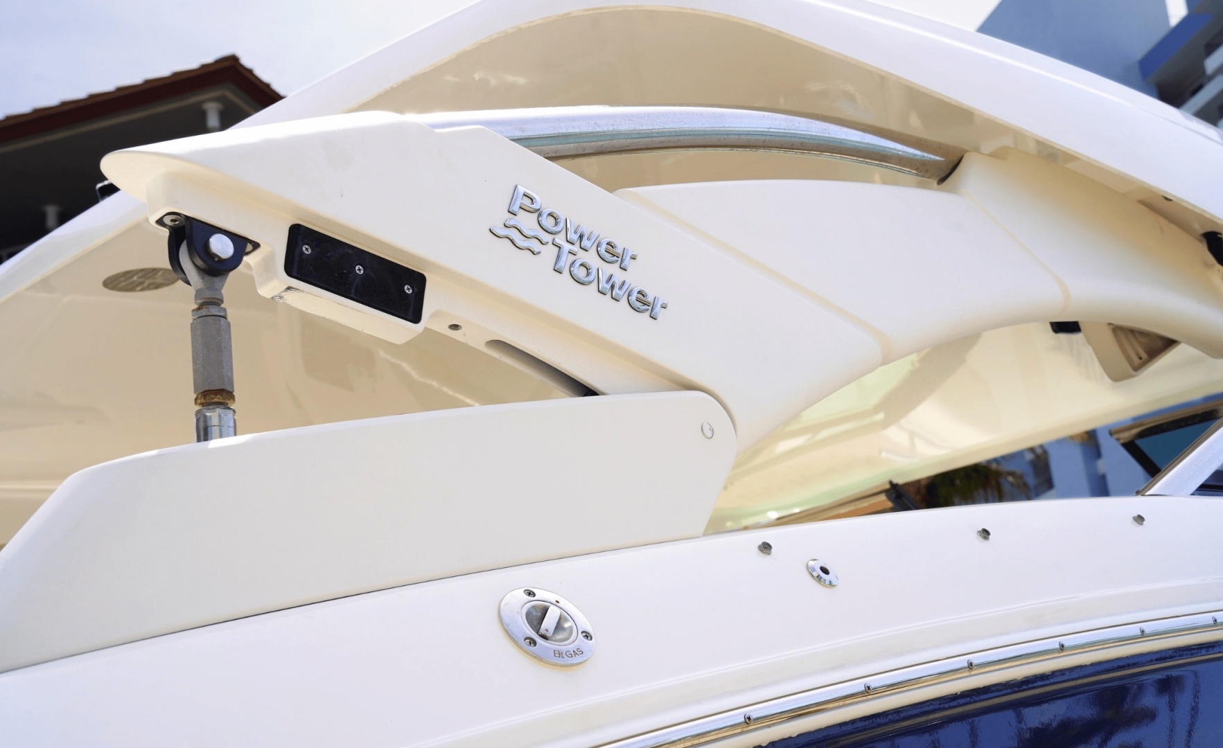 2024 Regal LX9 - Image 9