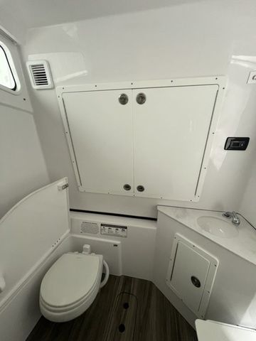 2024 Sportsman Open 352 Center Console - 61