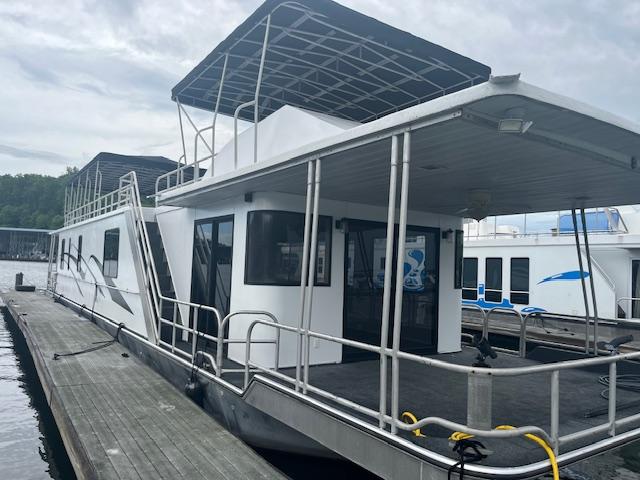1992 Lakeview Houseboat
