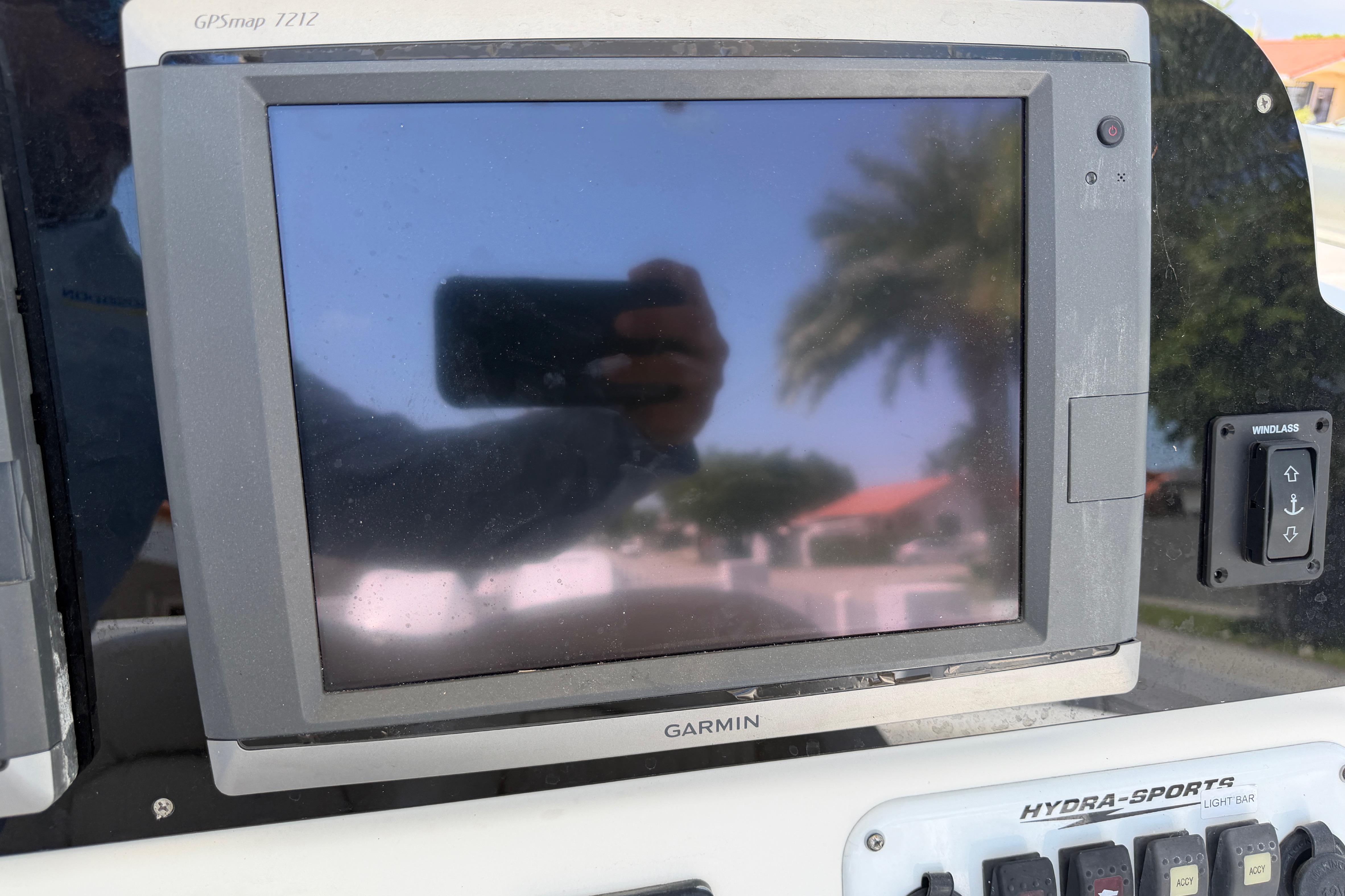 Garmin GPSmap 7212 on 2008 Hydra-Sports Vector 2900 CC boat dashboard.