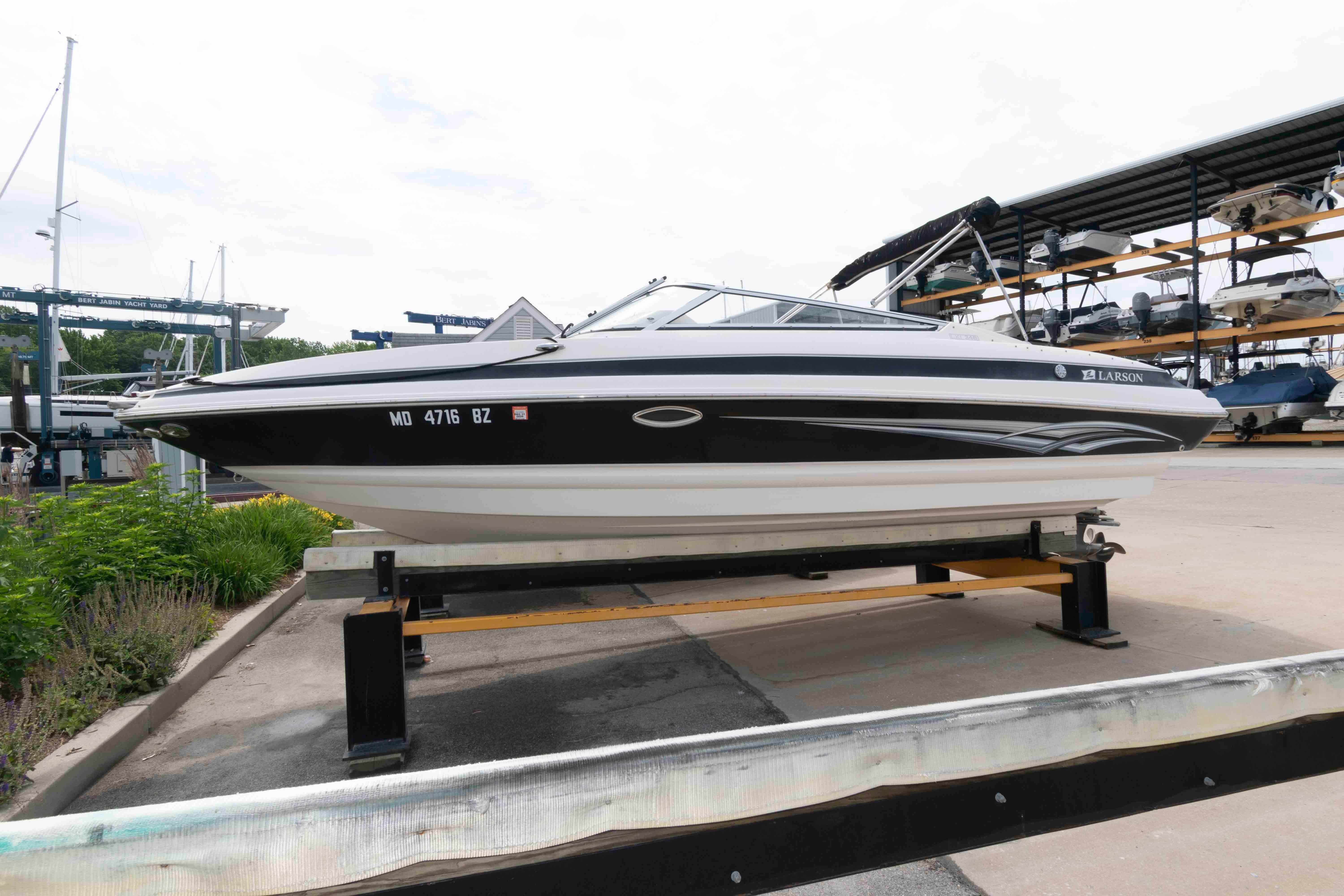 2008 Larson LXi 248