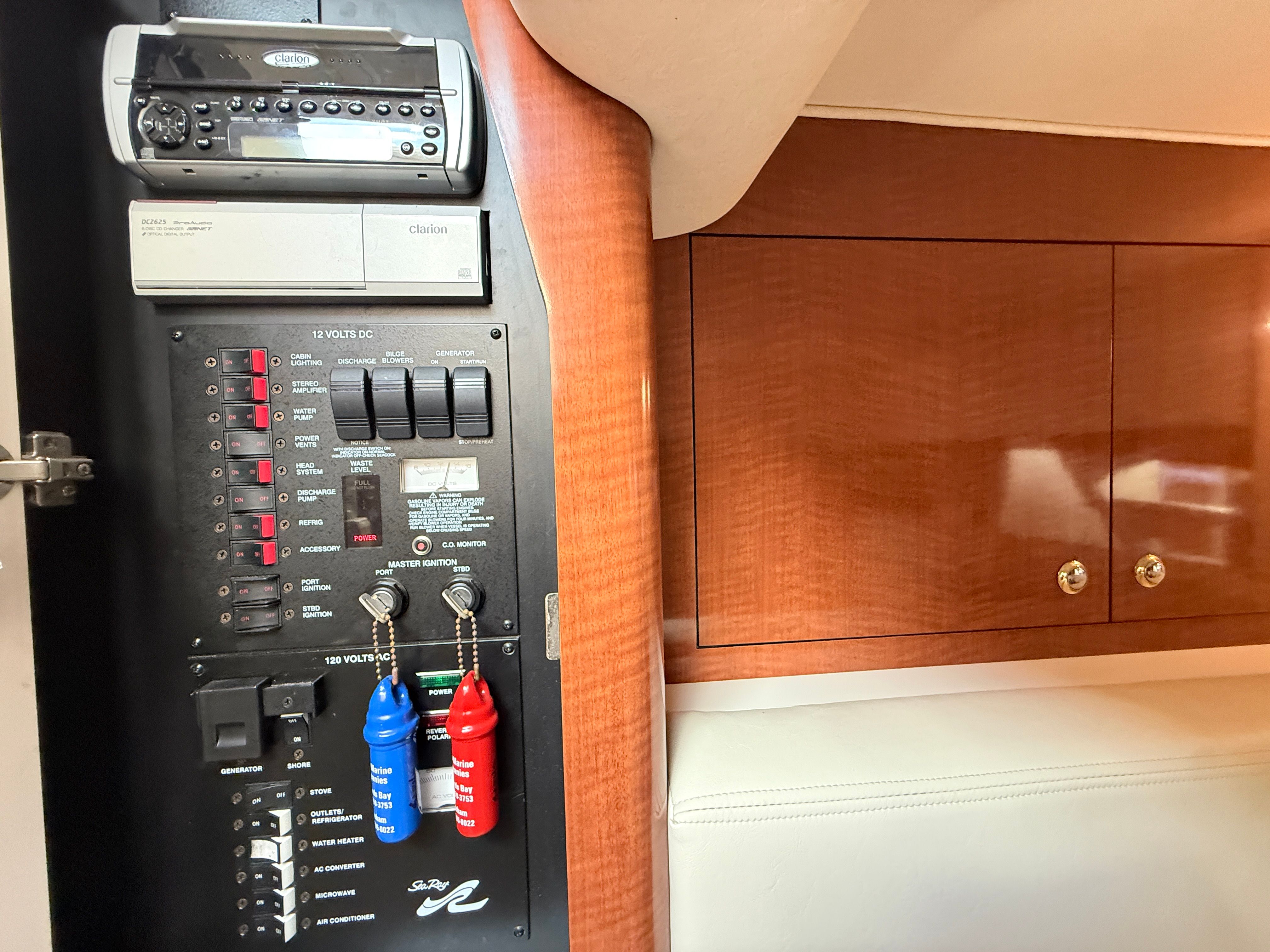 2004 Sea Ray Sundancer 320 - 20