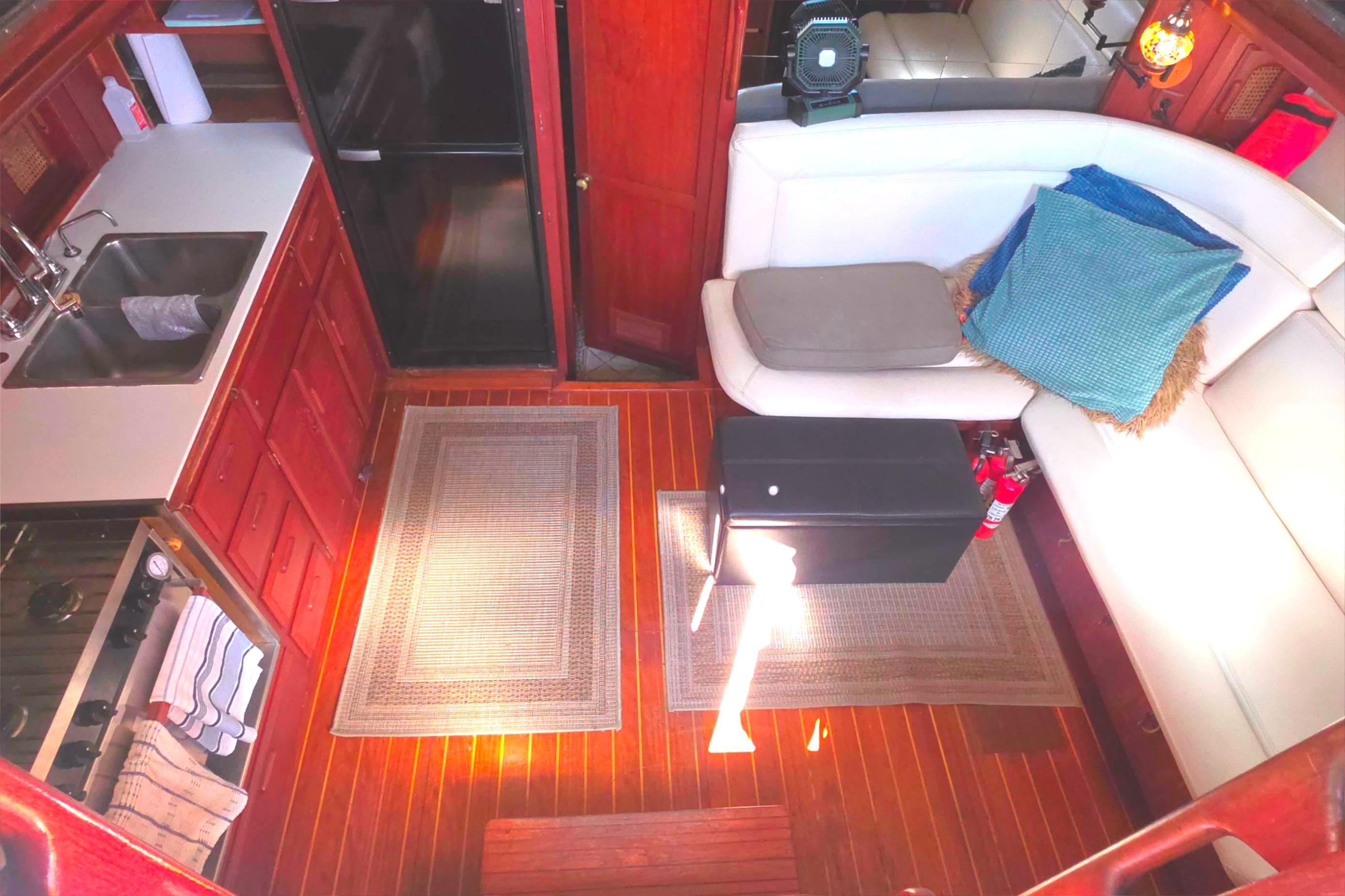 1978 Islander Freeport 41 - 8