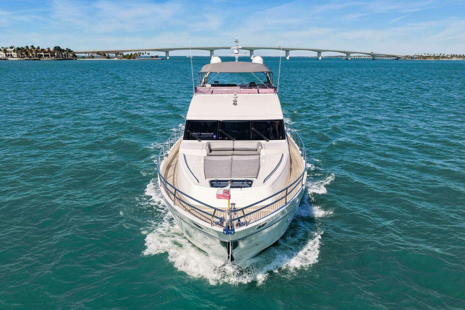 2014 Princess Y72 - Image 39