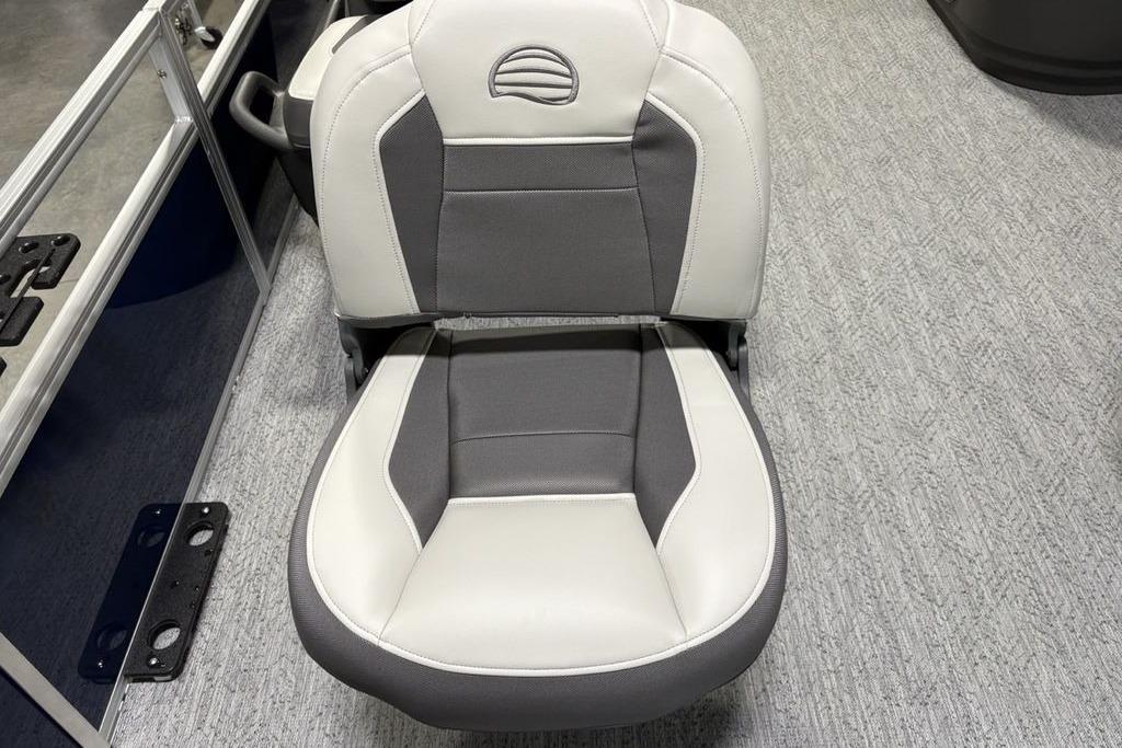 2026 Sun Tracker Bass Buggy 18 DLX boat seat, gray and white upholstery.