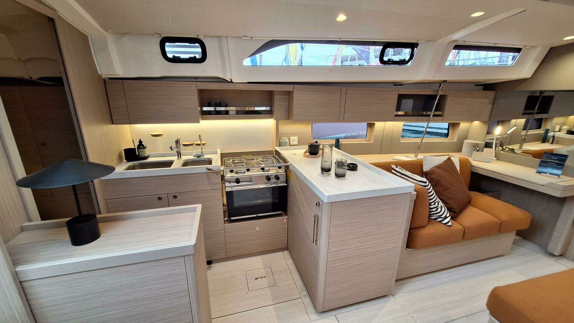 2026 Beneteau Oceanis 47 - Image 15