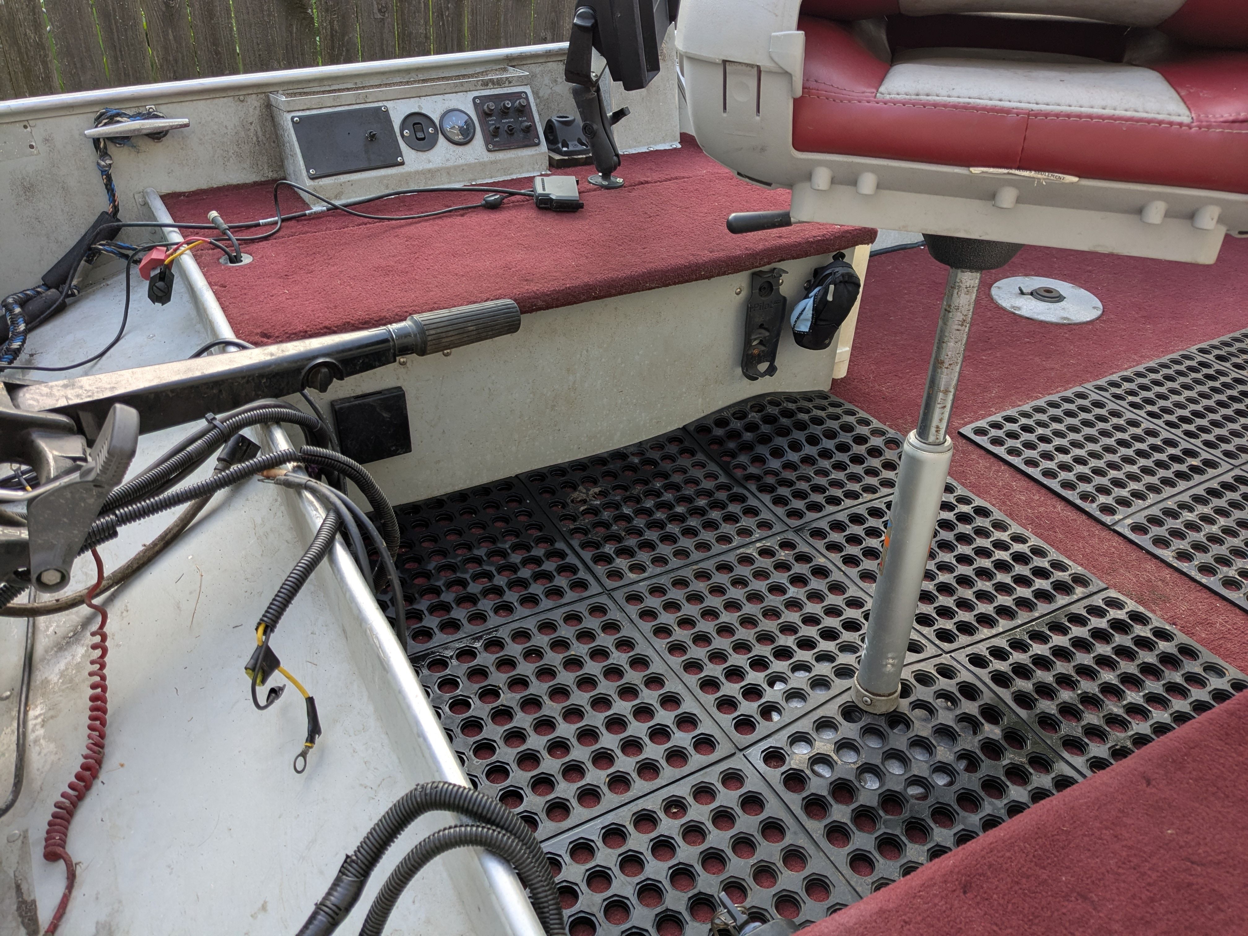 1995 Lund 1700 Pro Guide - 8