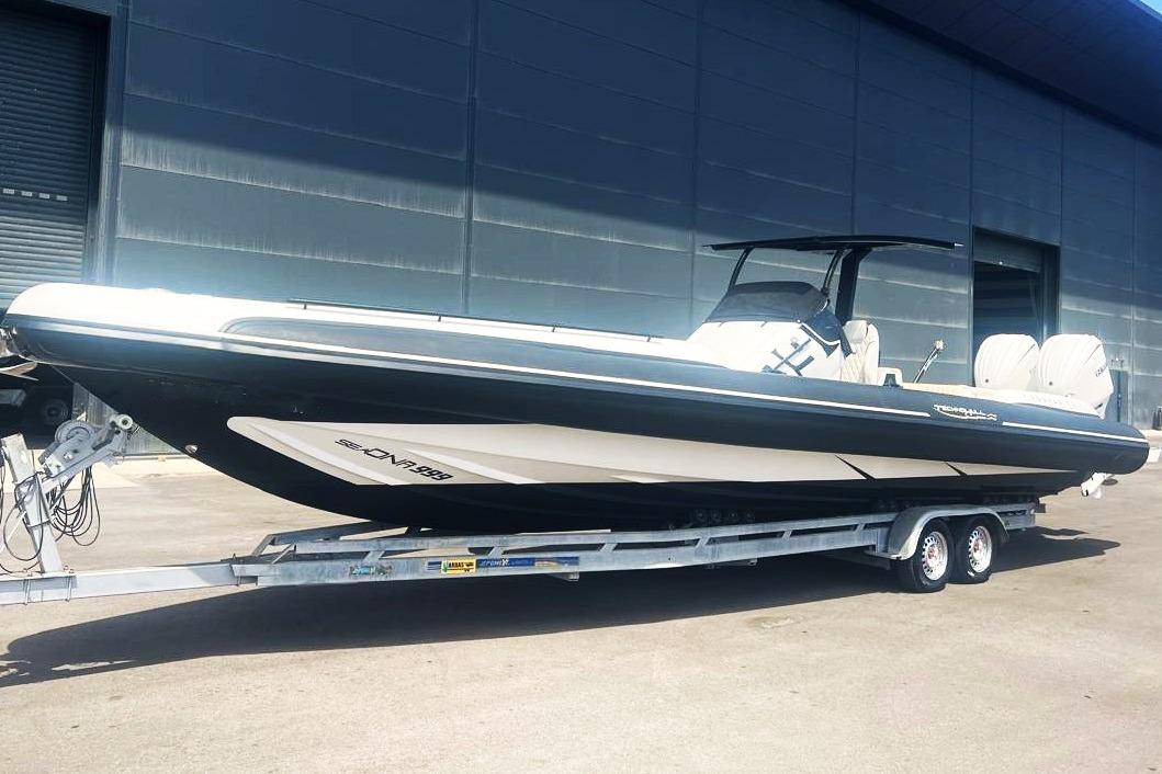2021 Technohull sea DNA 999