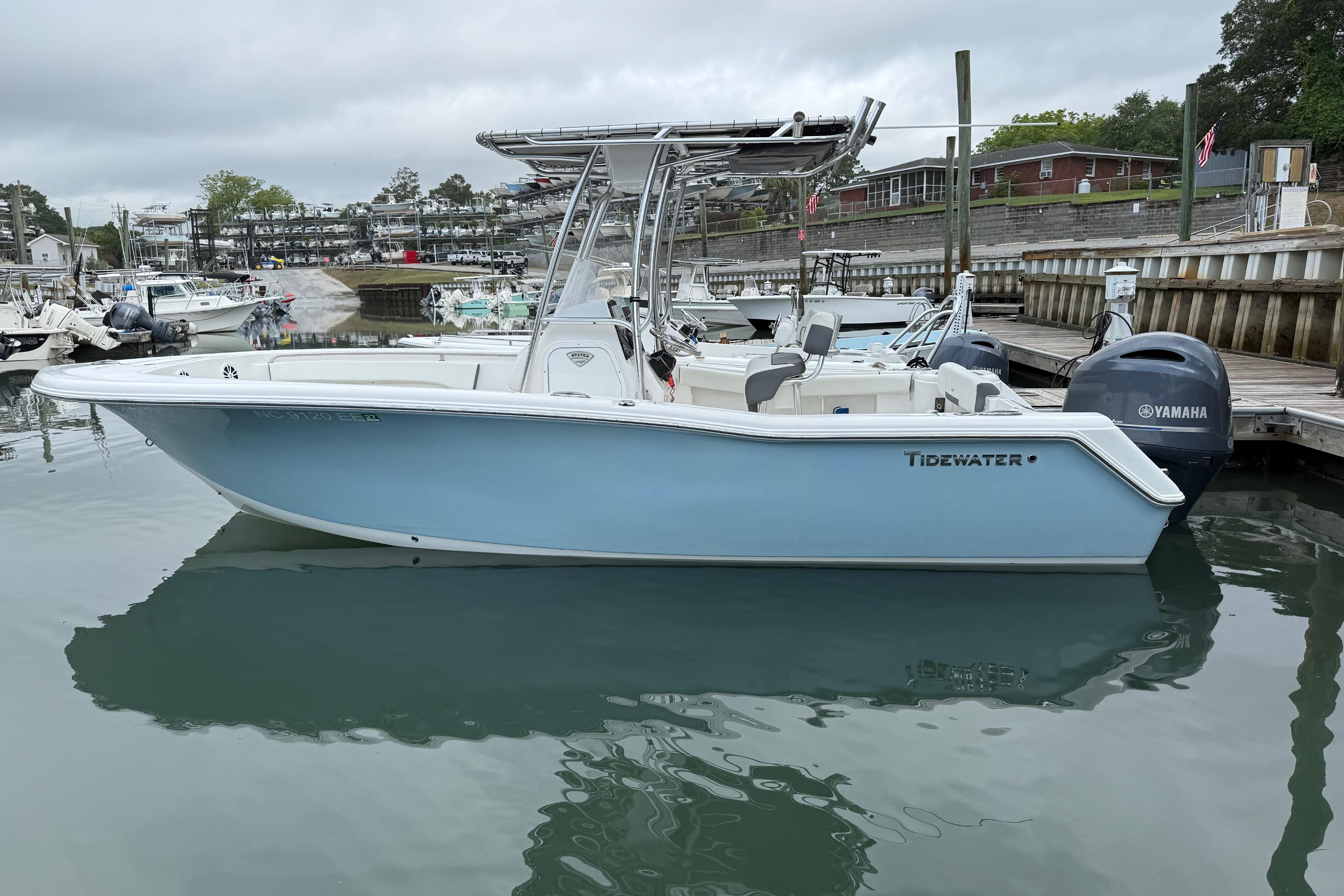 2017 Tidewater 220 CC Adventure