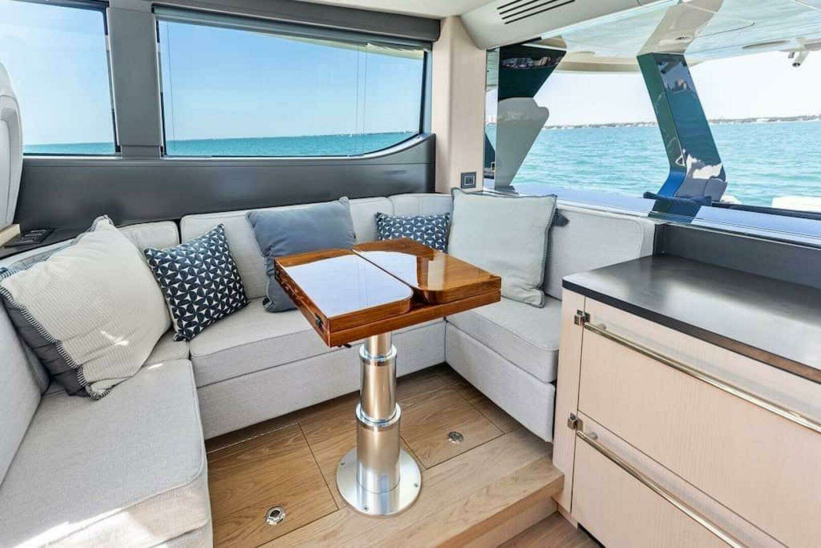 2027 Scout 670 LXS - Image 55