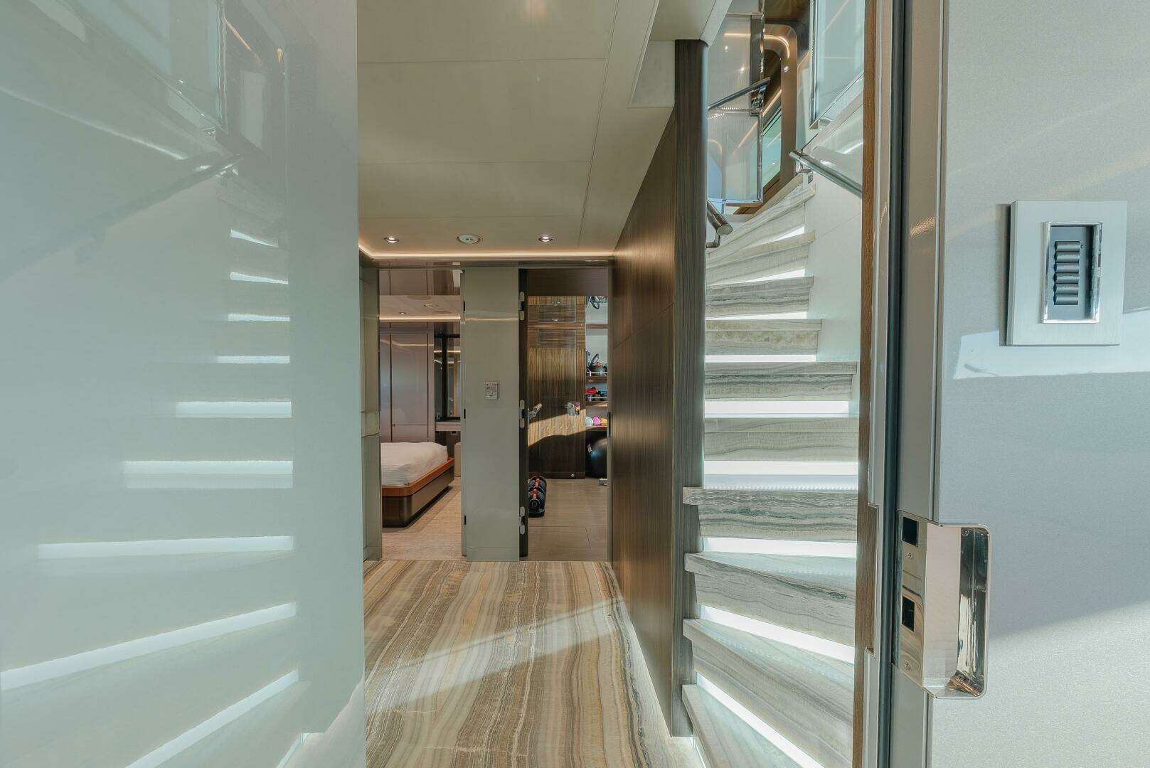 2018 Westport Raised Pilothouse - Image 21