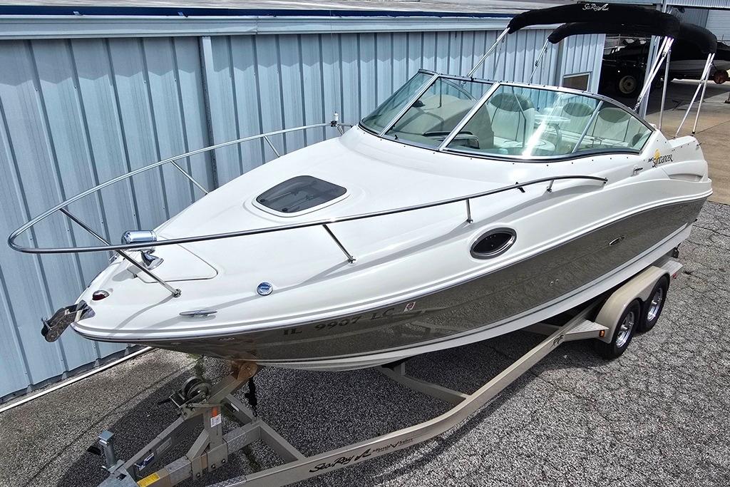 2006 Sea Ray 240 Sundancer