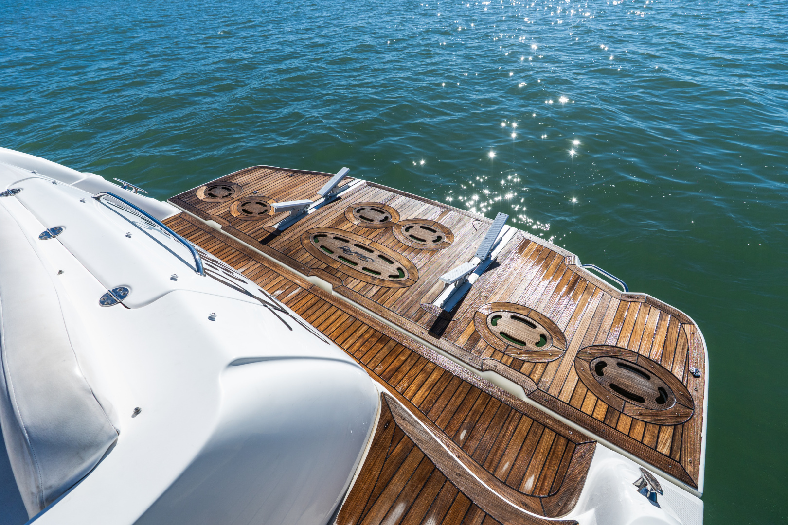 2010 Sea Ray 50 SUNDANCER - Image 23