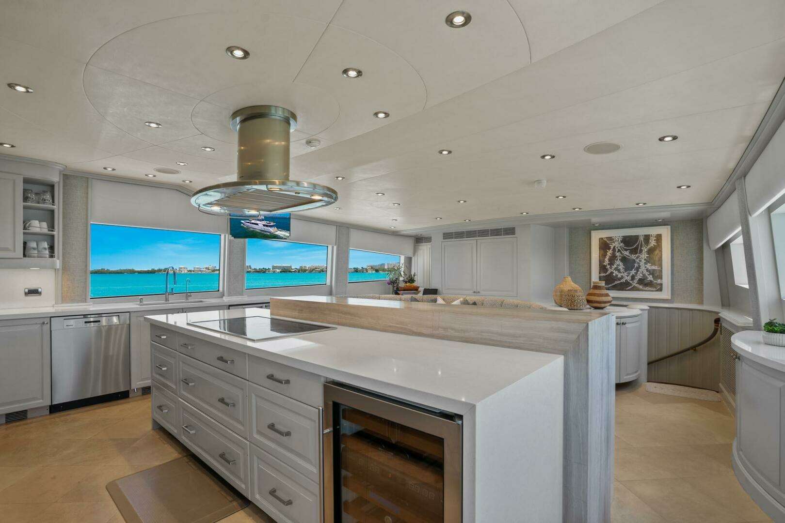 2004 Crescent Raised Pilothouse - Image 11
