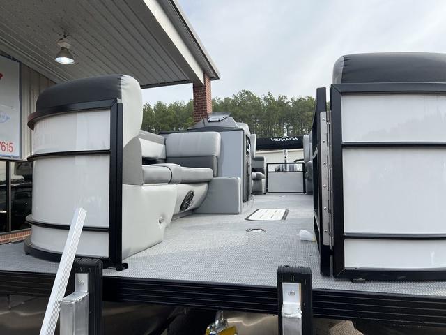 2025 Veranda VR22RC Tri-Toon XL - 9
