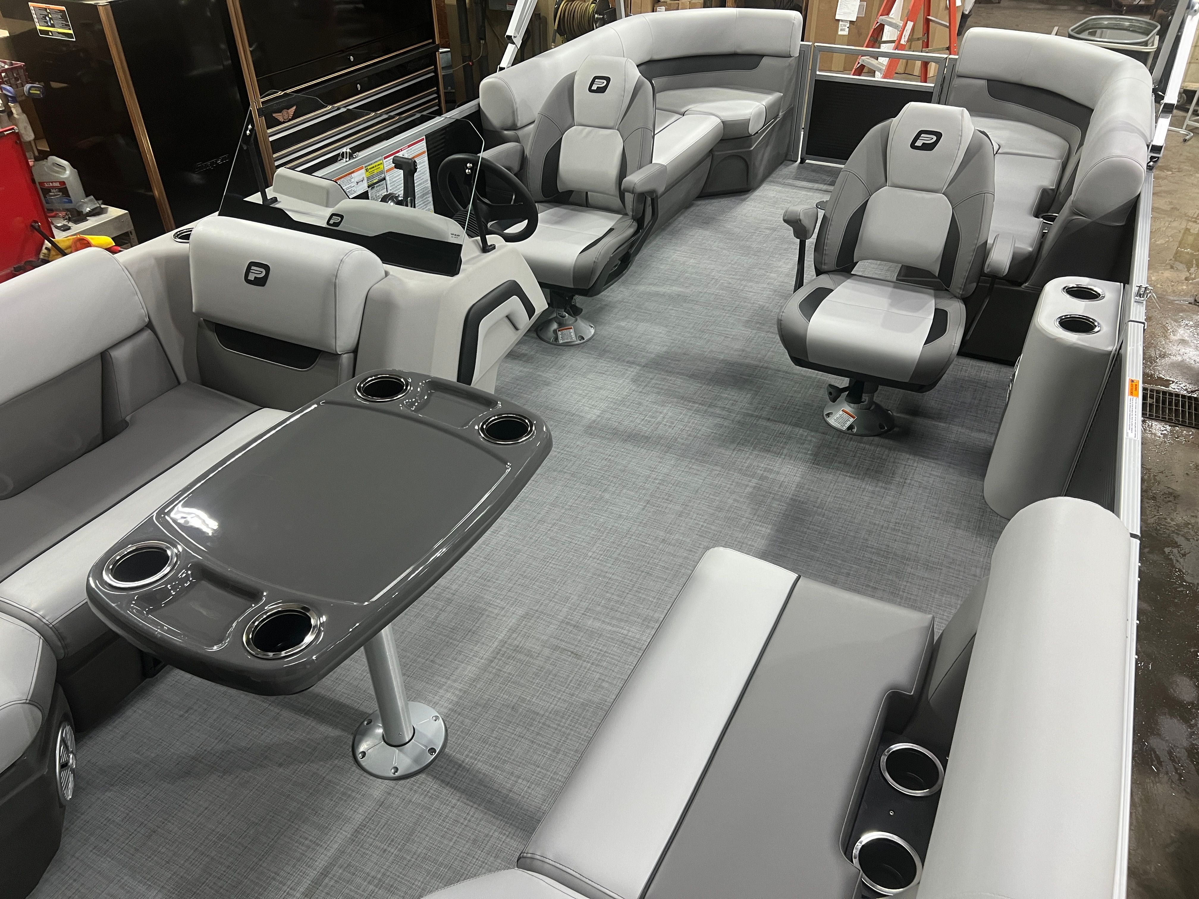 2026 Princecraft Vectra 21 Quad Lounge Pontoon & Mercury 4-Stroke EFI