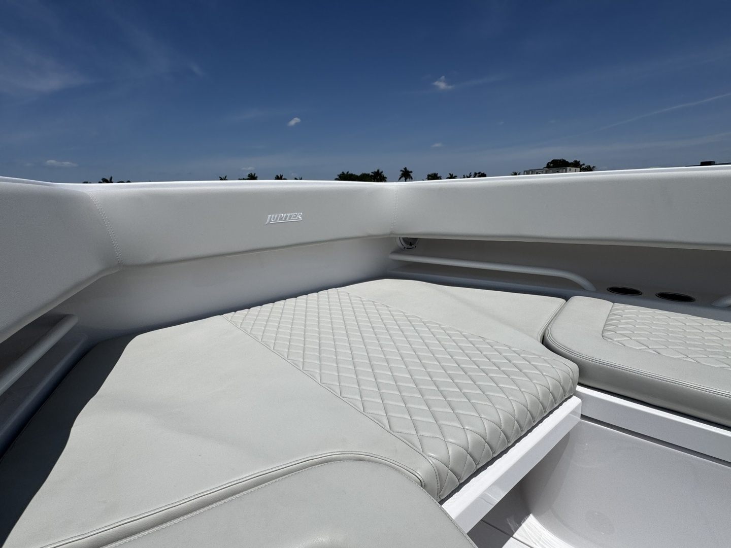 2024 Jupiter 38 HFS - Image 21