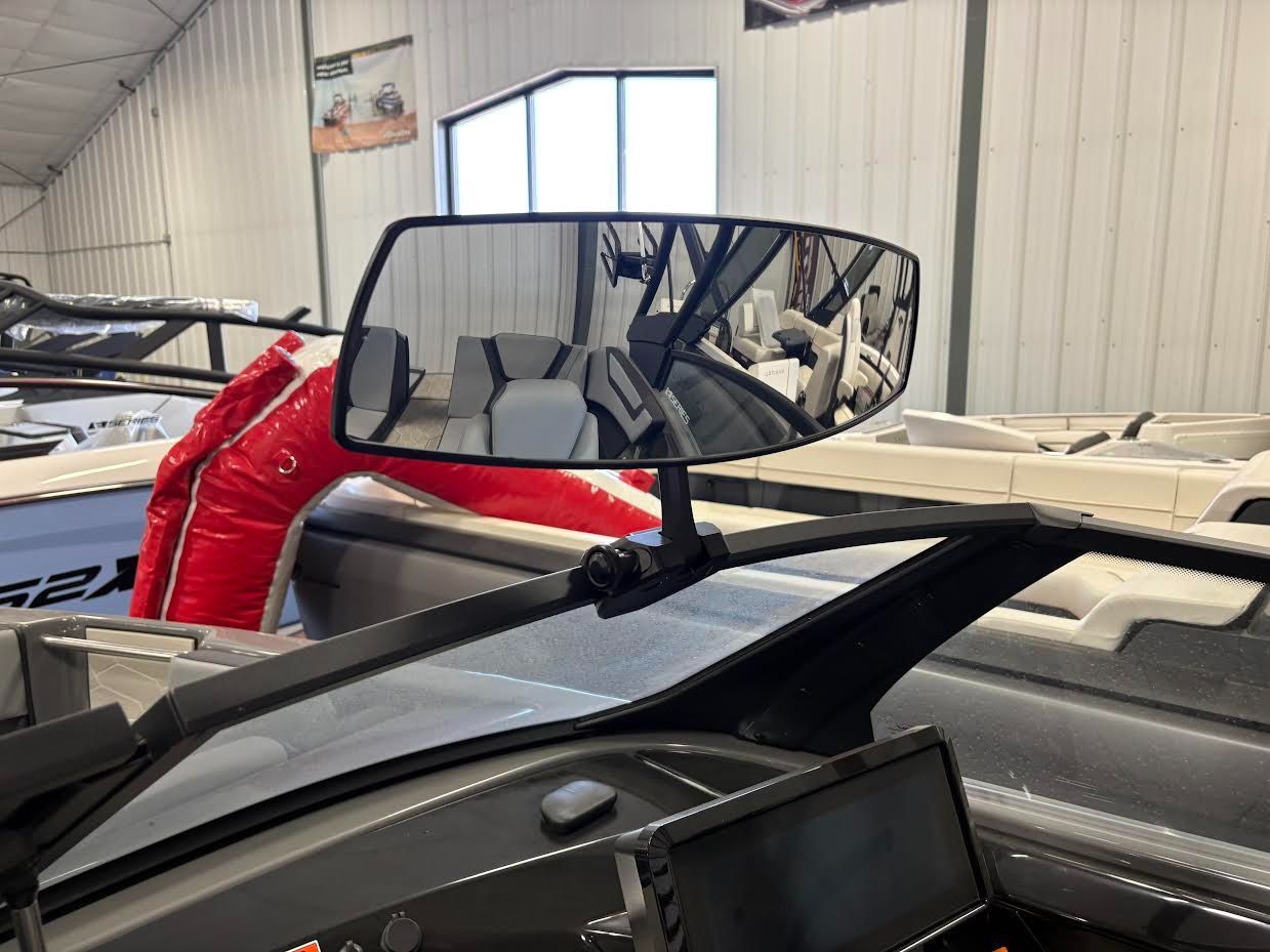 2025 Yamaha Boats 222XE - 13