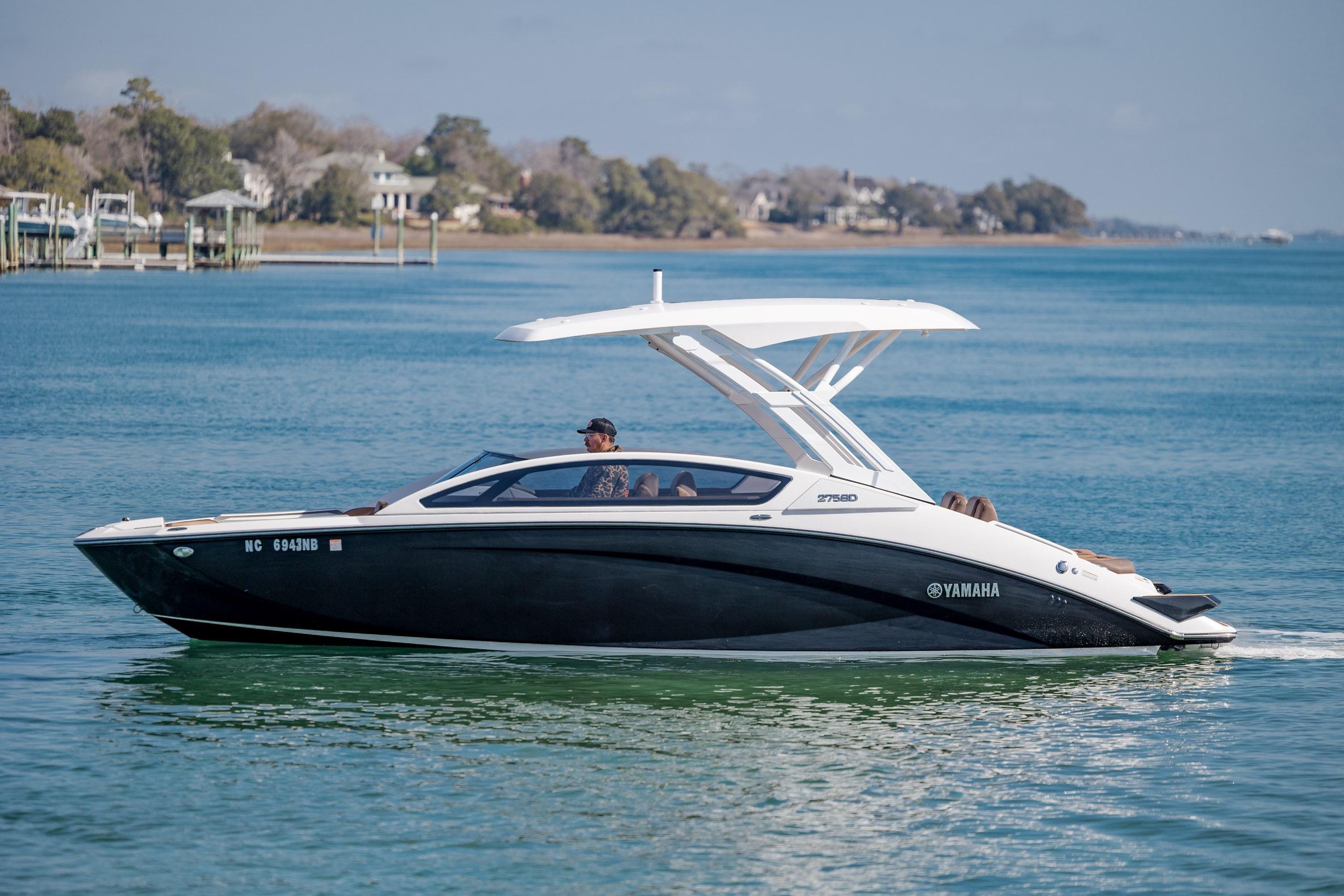 2024 Yamaha Boats 275SD