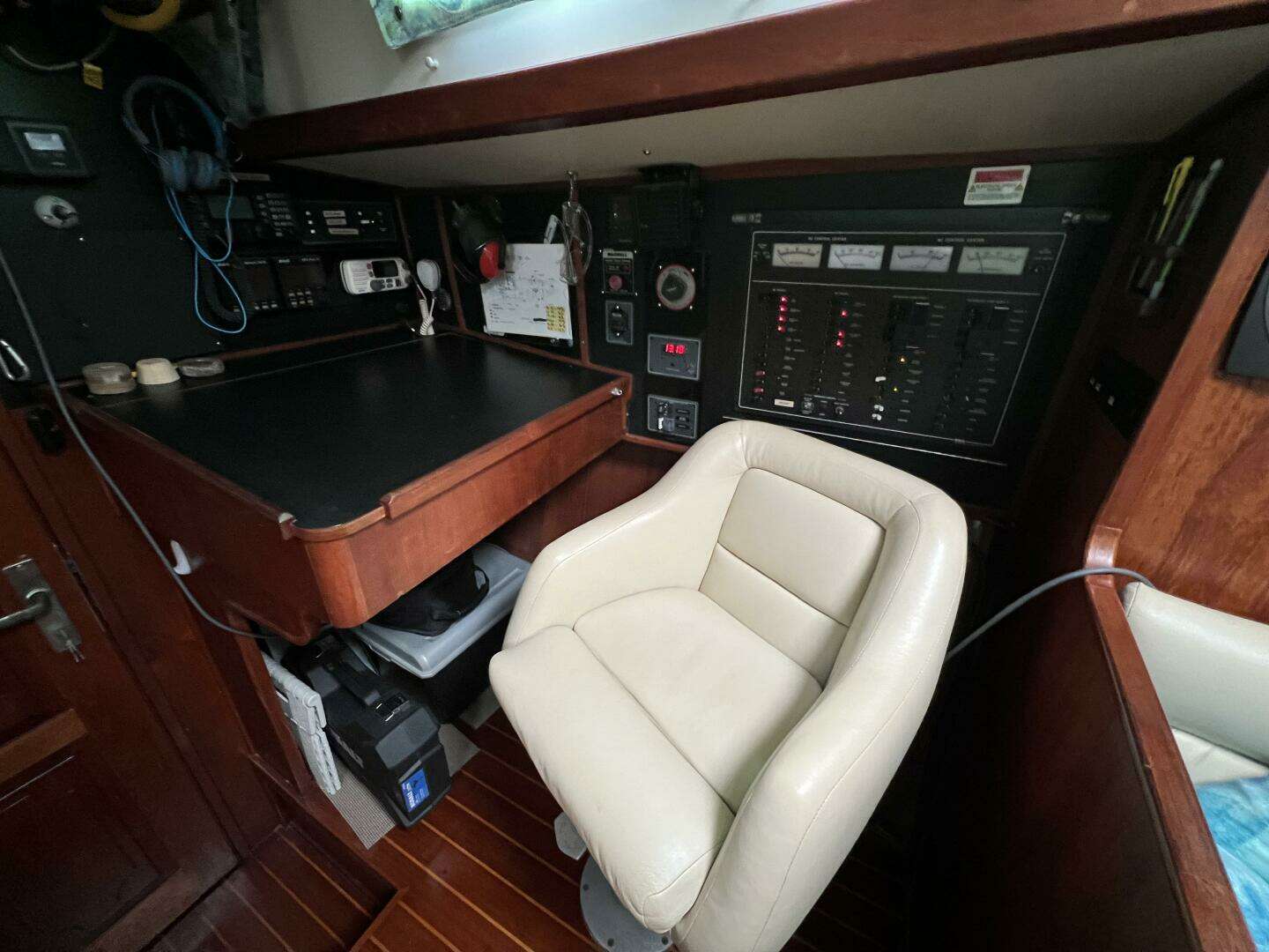 1989 Antigua — - Image 12