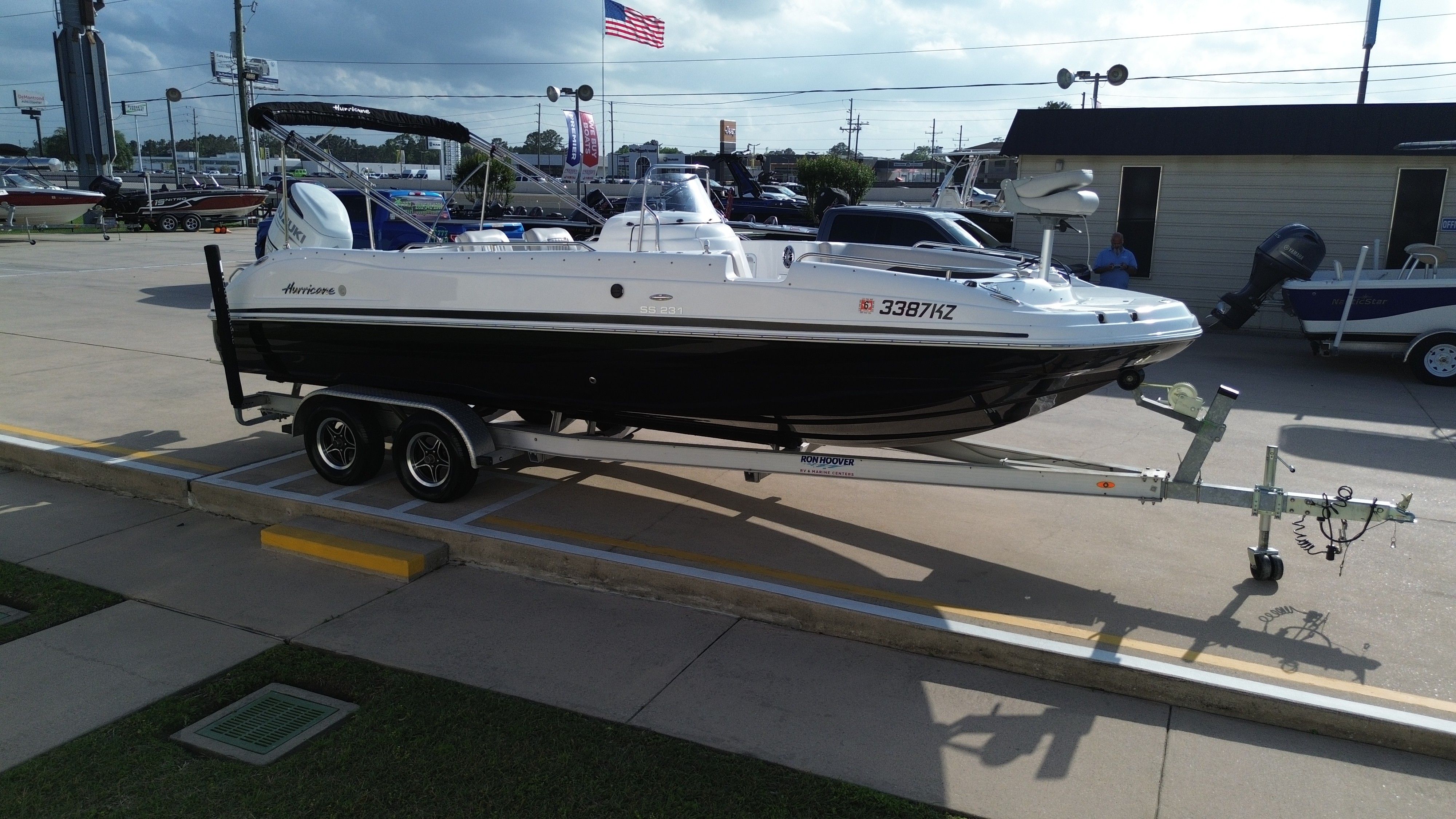 2022 Hurricane 231CC - 19