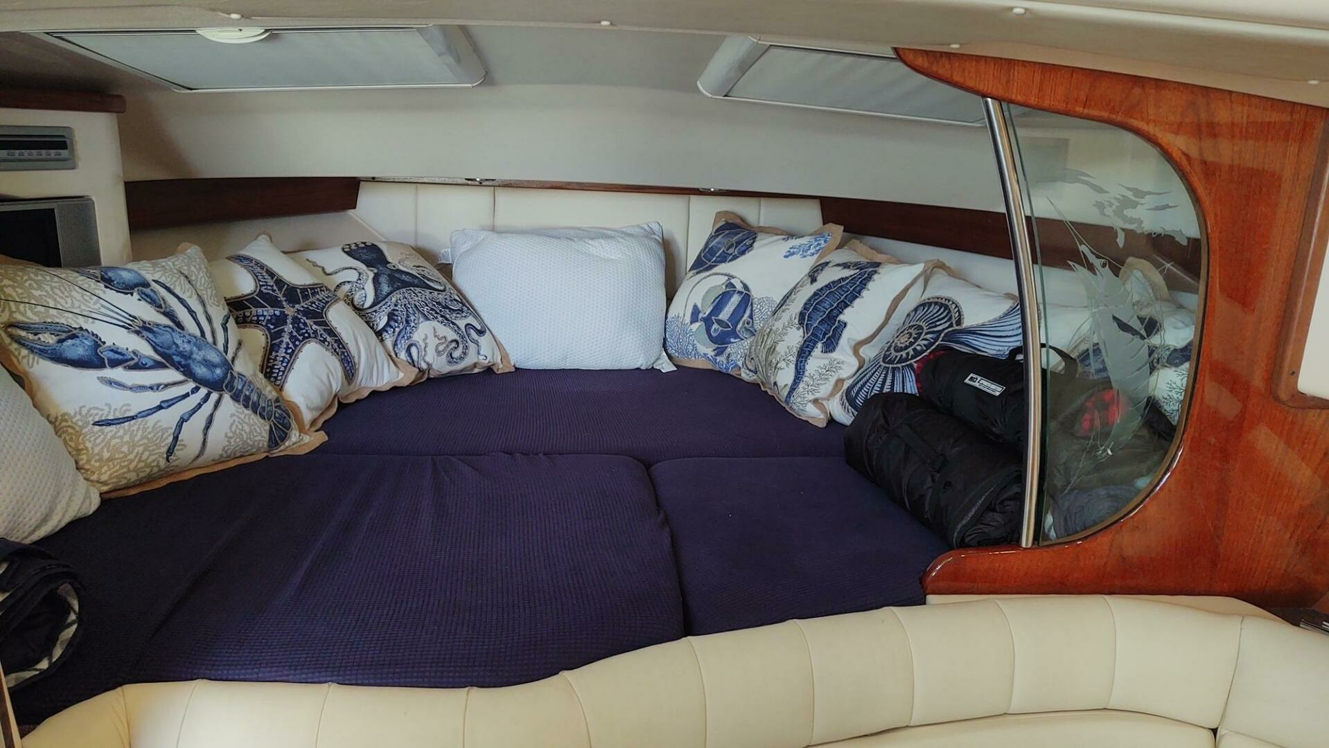 2006 Grady-White Express 360 - Image 24