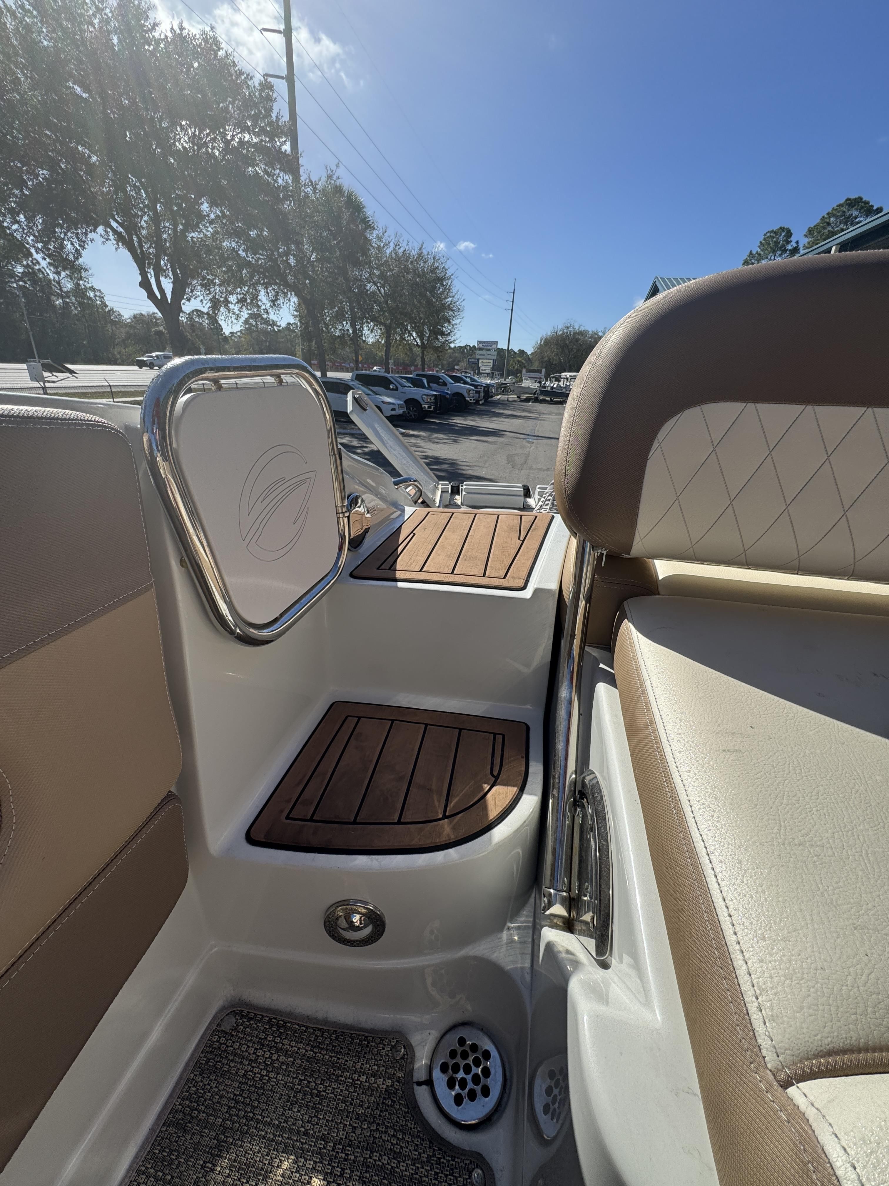 2018 Crownline Eclipse E21 XS - 35