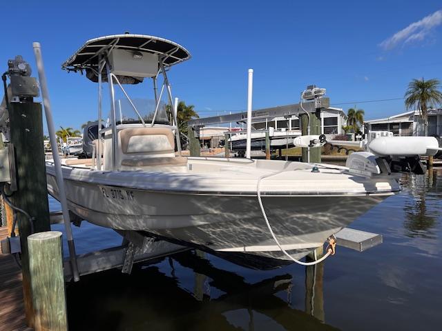2007 Scout 220 Bay Scout