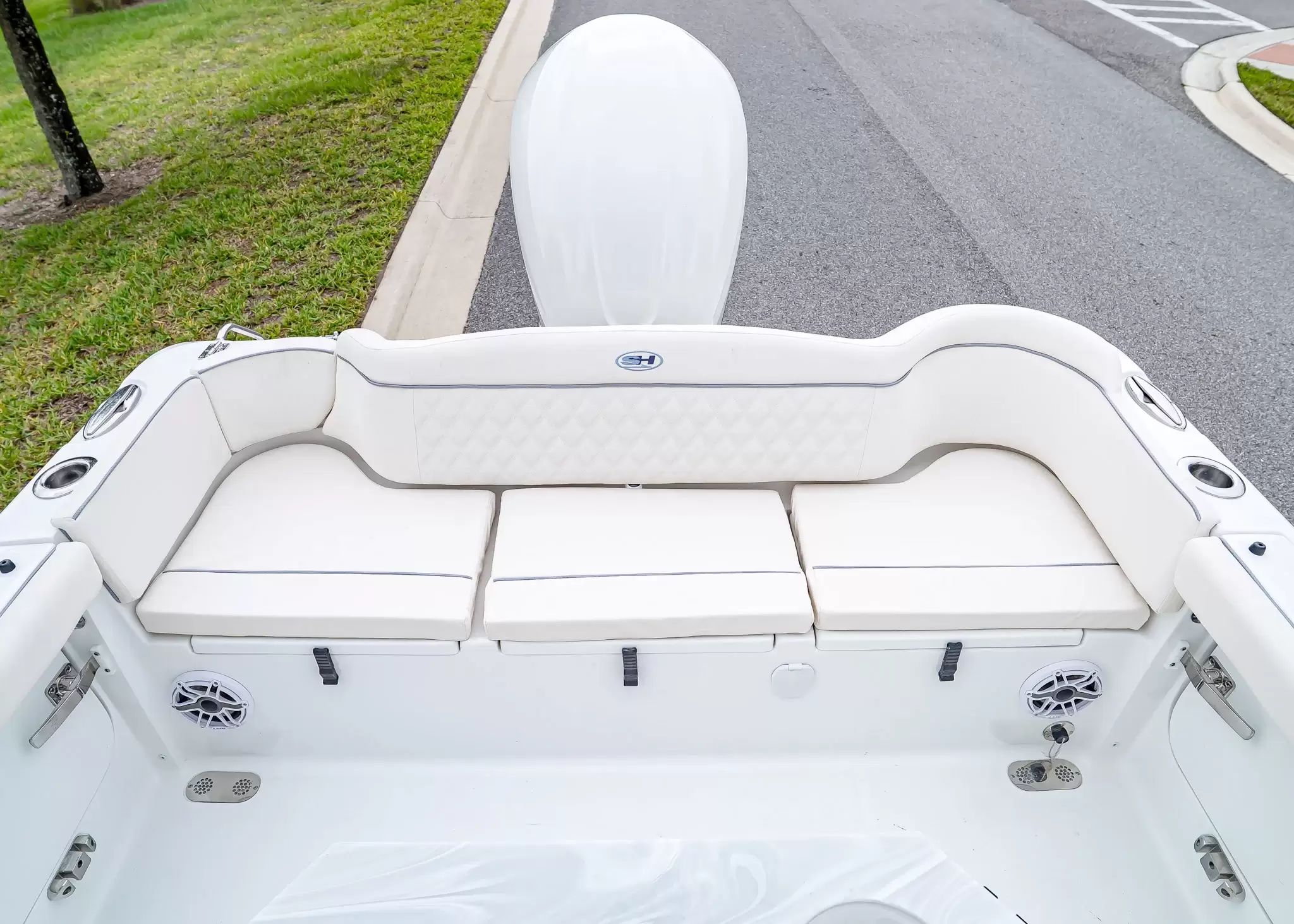 2027 Sea Hunt Ultra 255 SE - 7