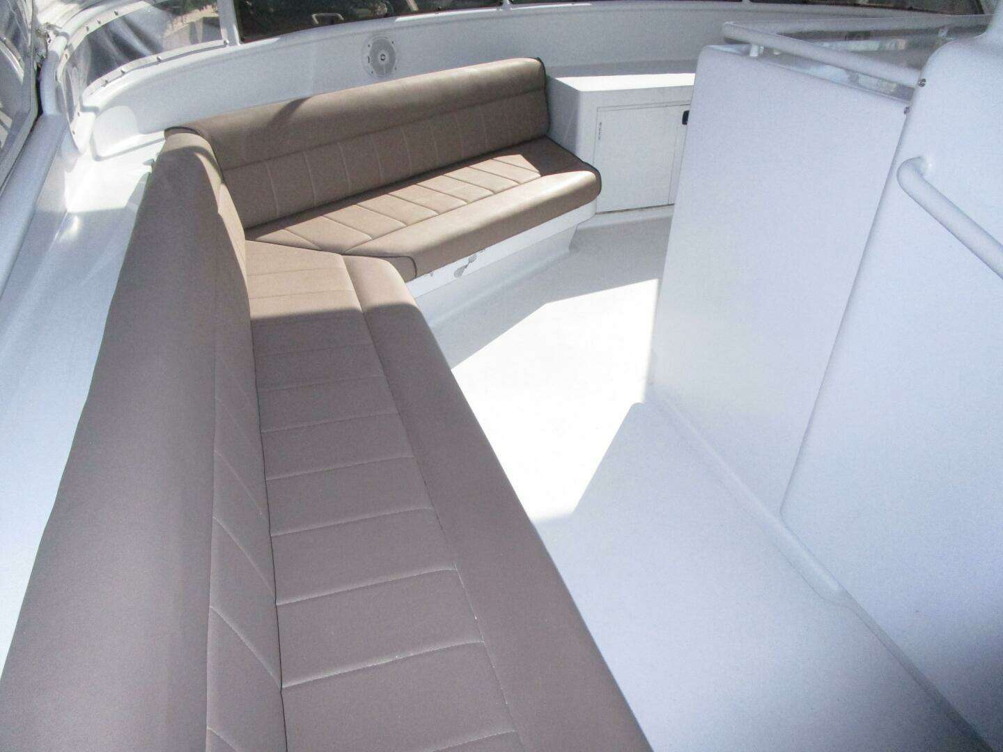 1989 Striker 62 Convertible - Image 54