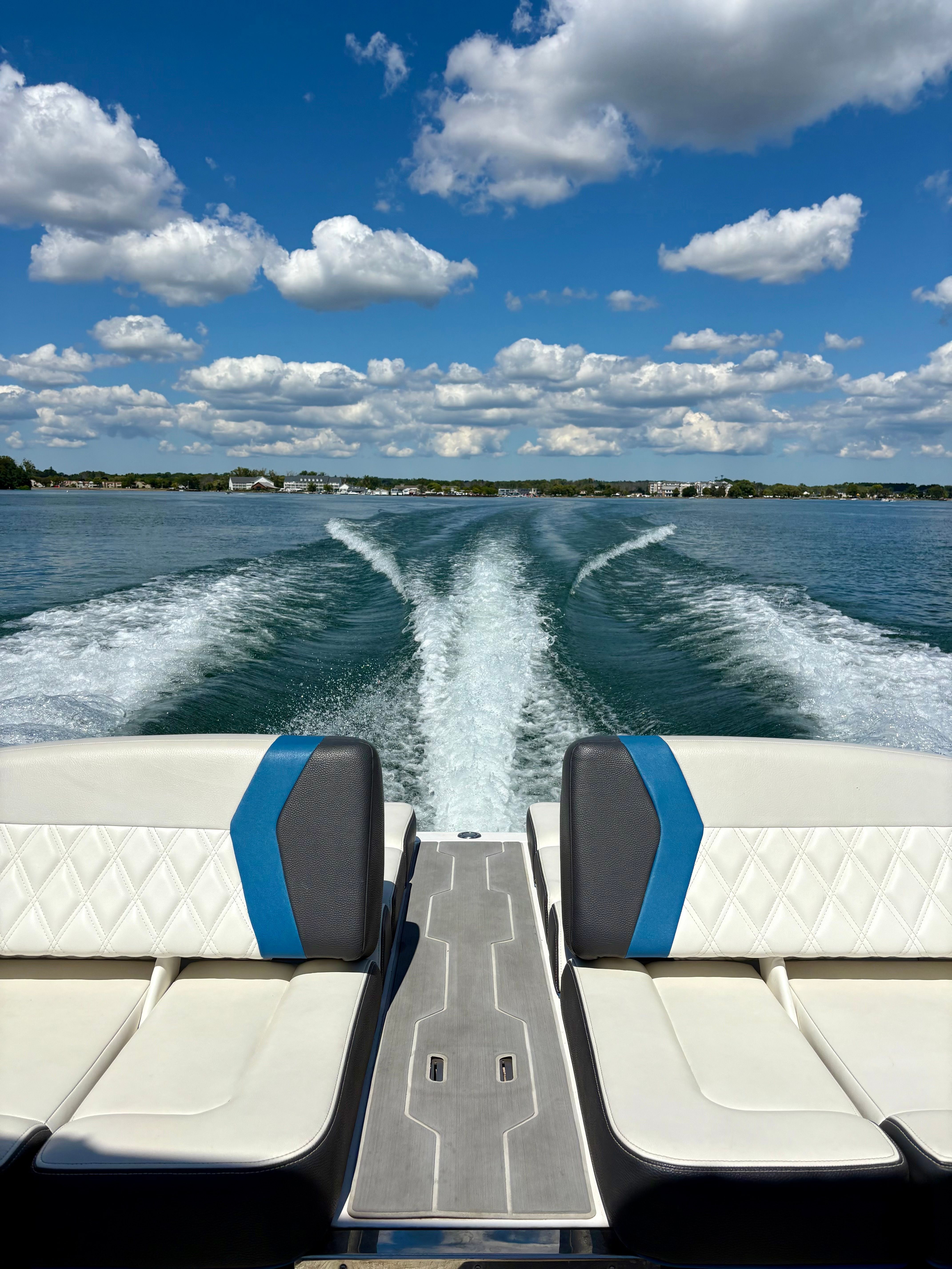 2018 Regal 25 RX Surf - 3