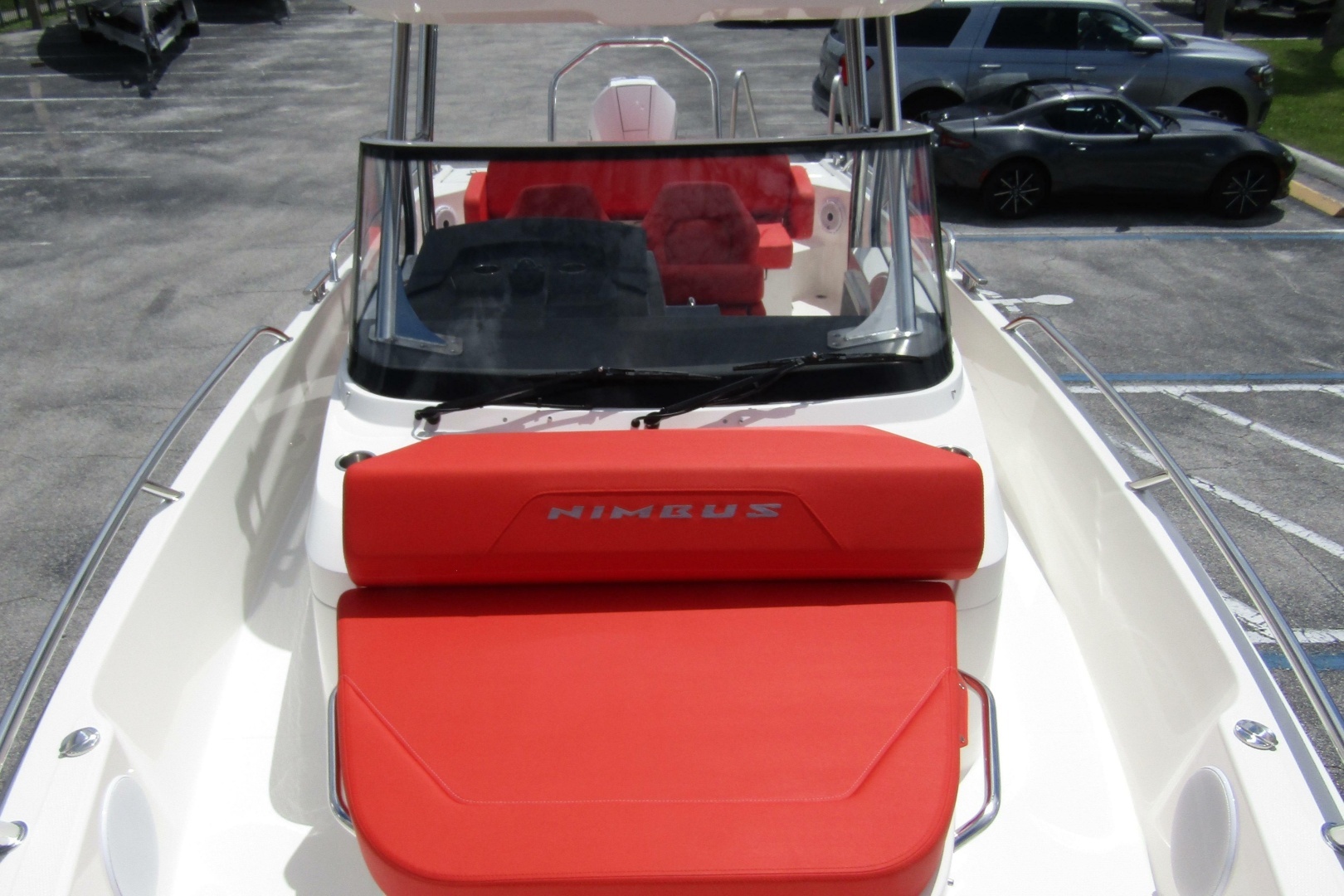 2024 Nimbus Tender 8 - Image 11