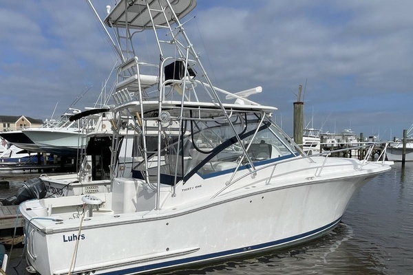 2007 Luhrs 31 Open