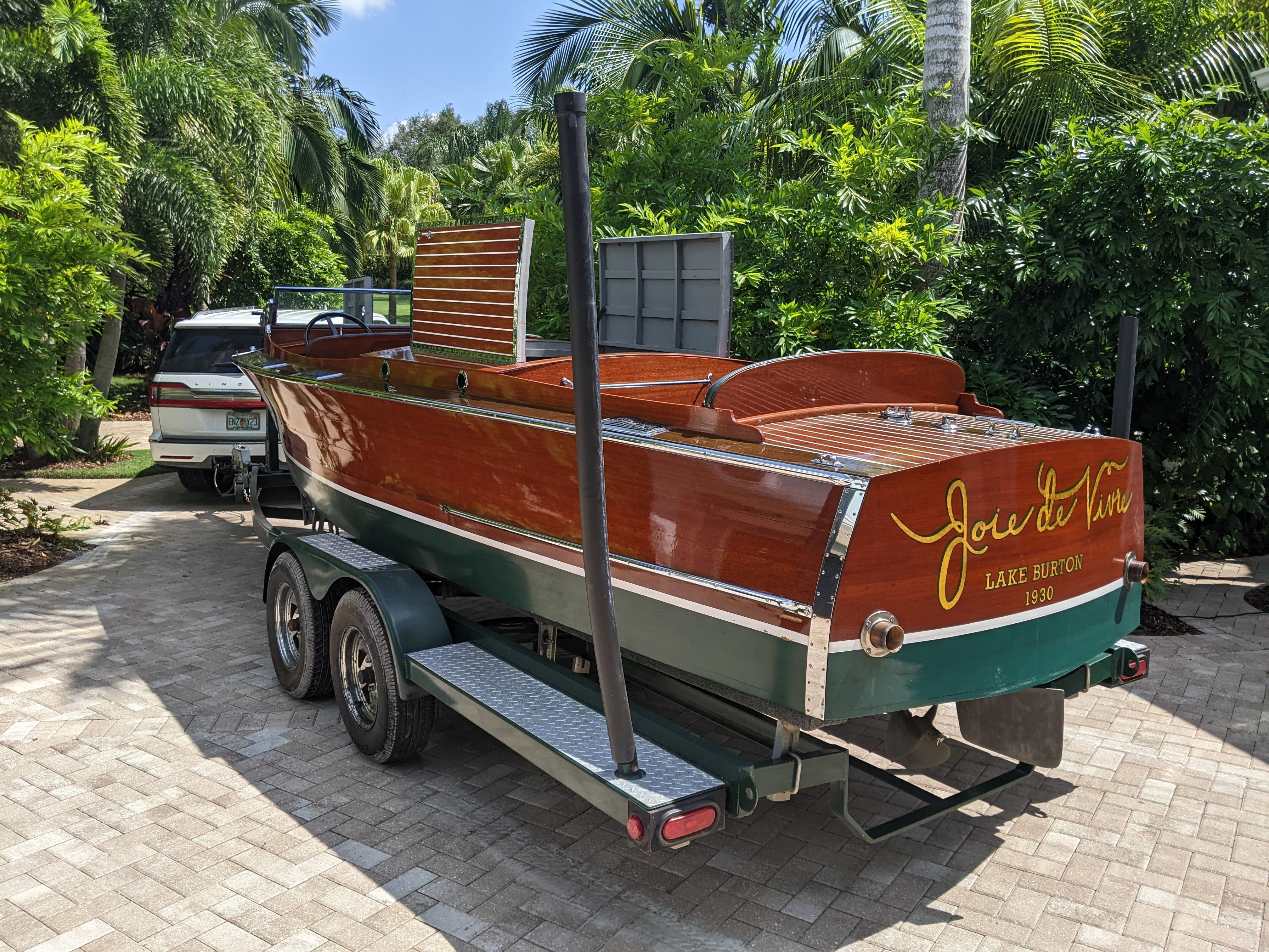 1930 Chris-Craft Triple Cockpit 24 ft - 6